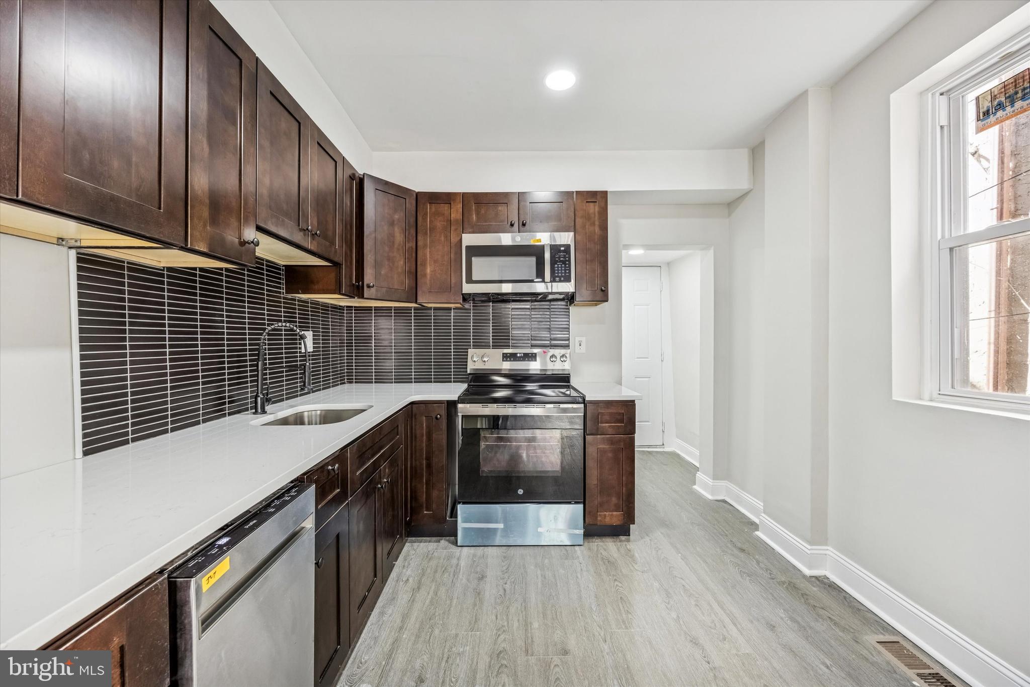 PHILADELPHIA (NORTH) - Residential