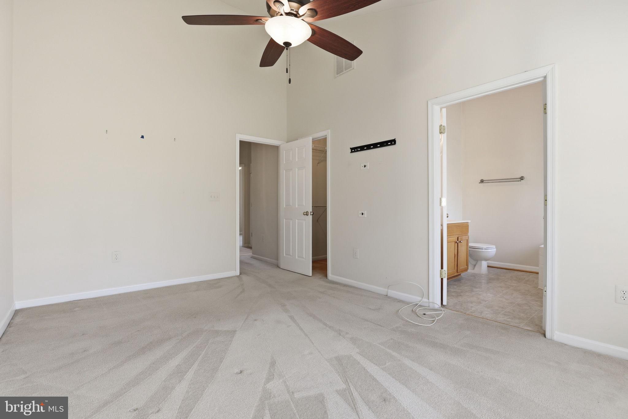 TOWNES AT COMPTON FARM - Residential