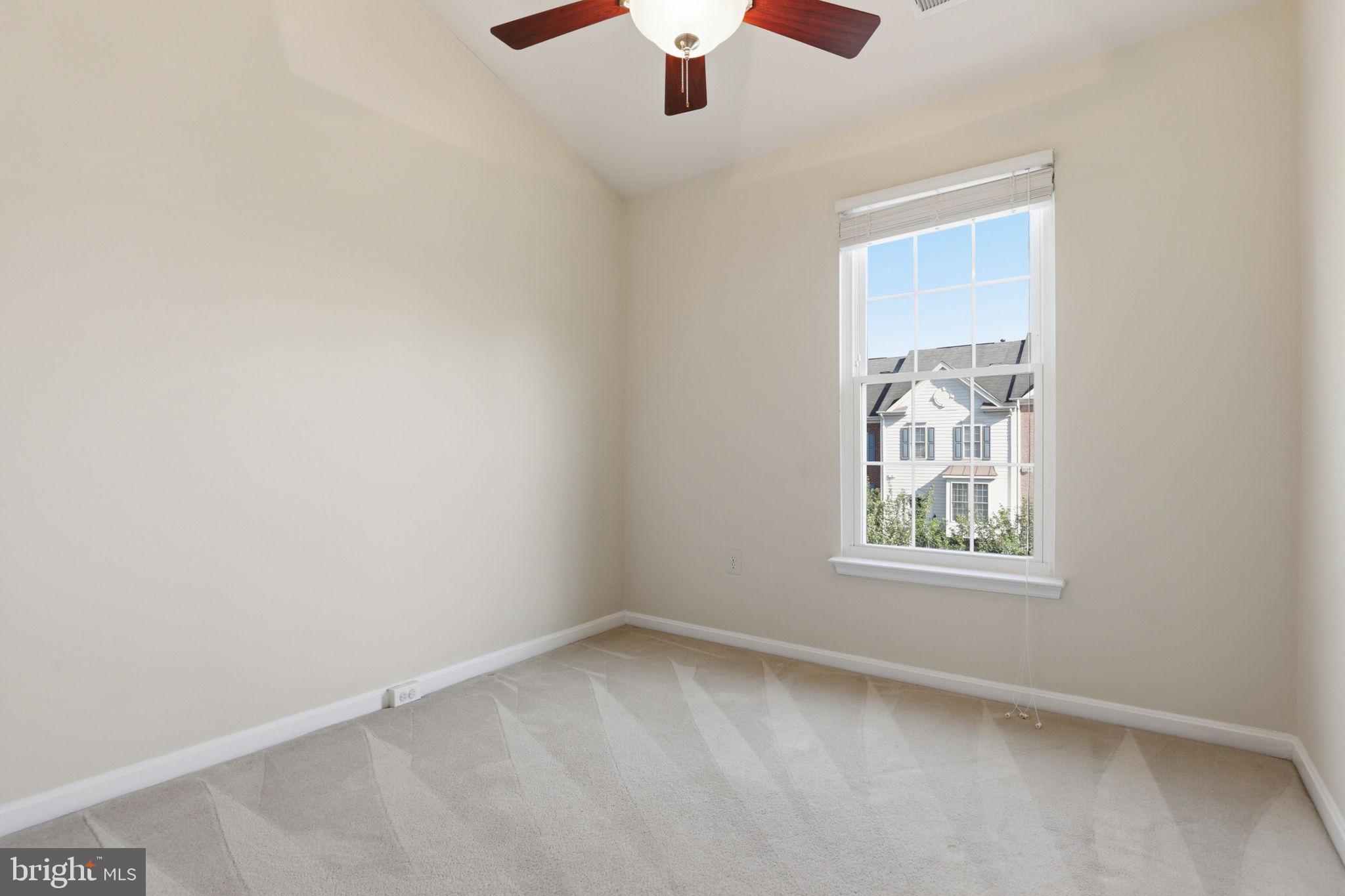 TOWNES AT COMPTON FARM - Residential