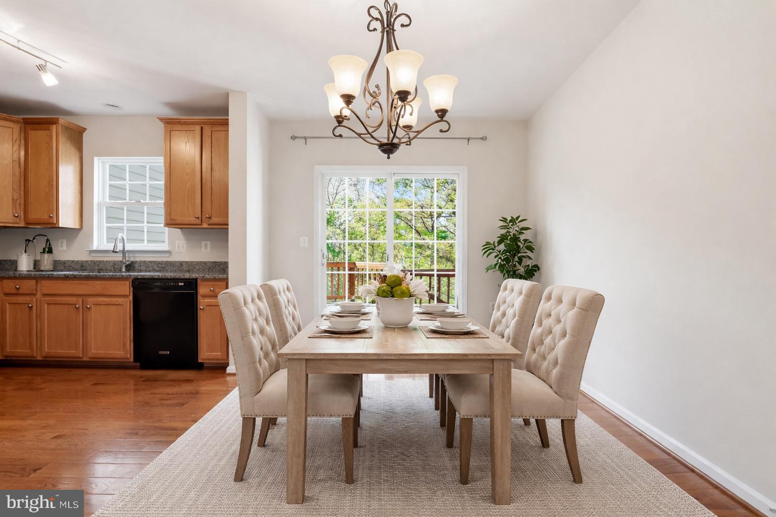 TOWNES AT COMPTON FARM - Residential