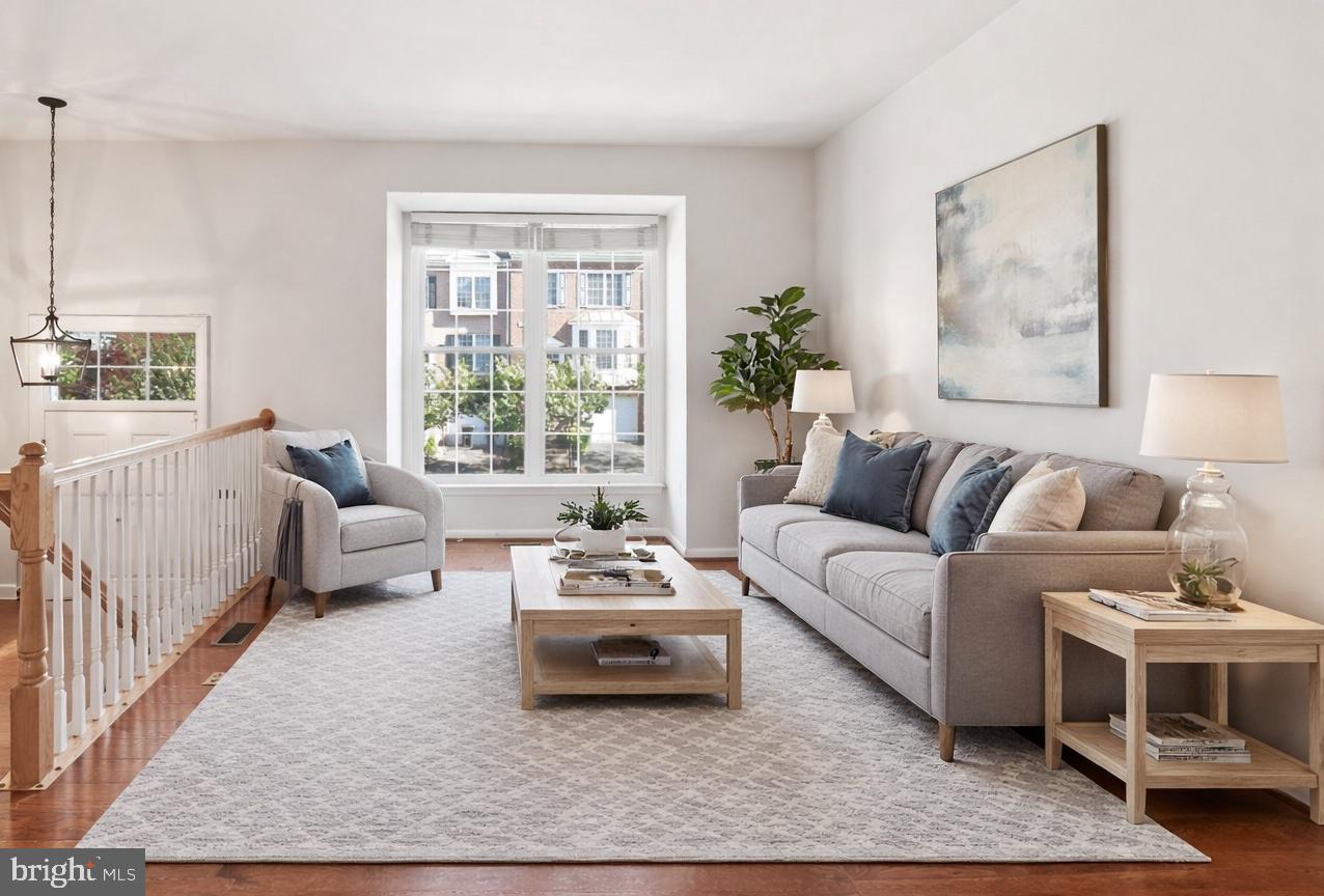 TOWNES AT COMPTON FARM - Residential