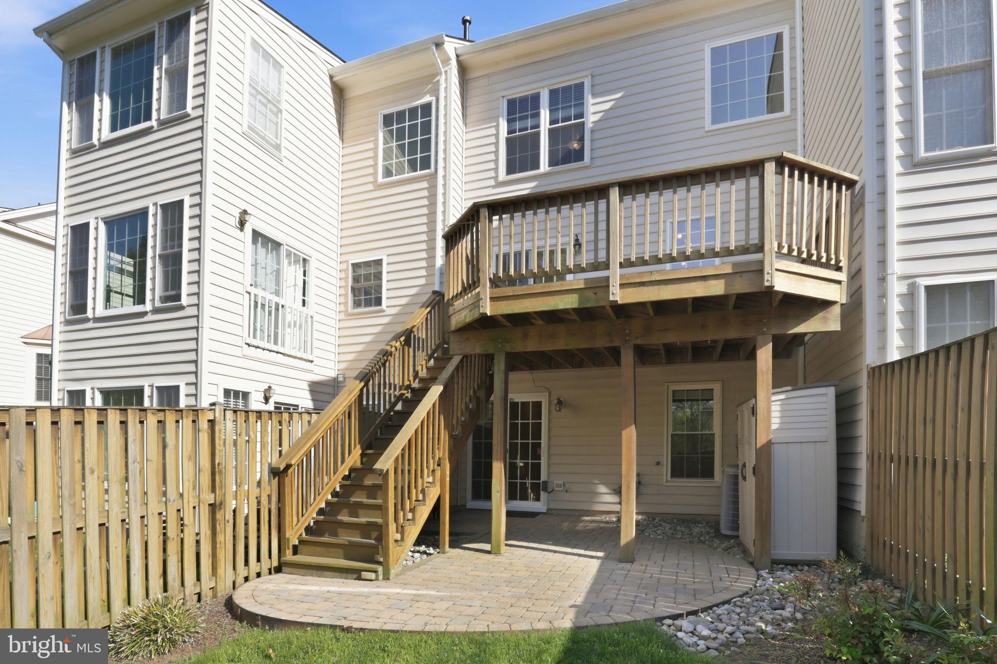 TOWNES AT COMPTON FARM - Residential