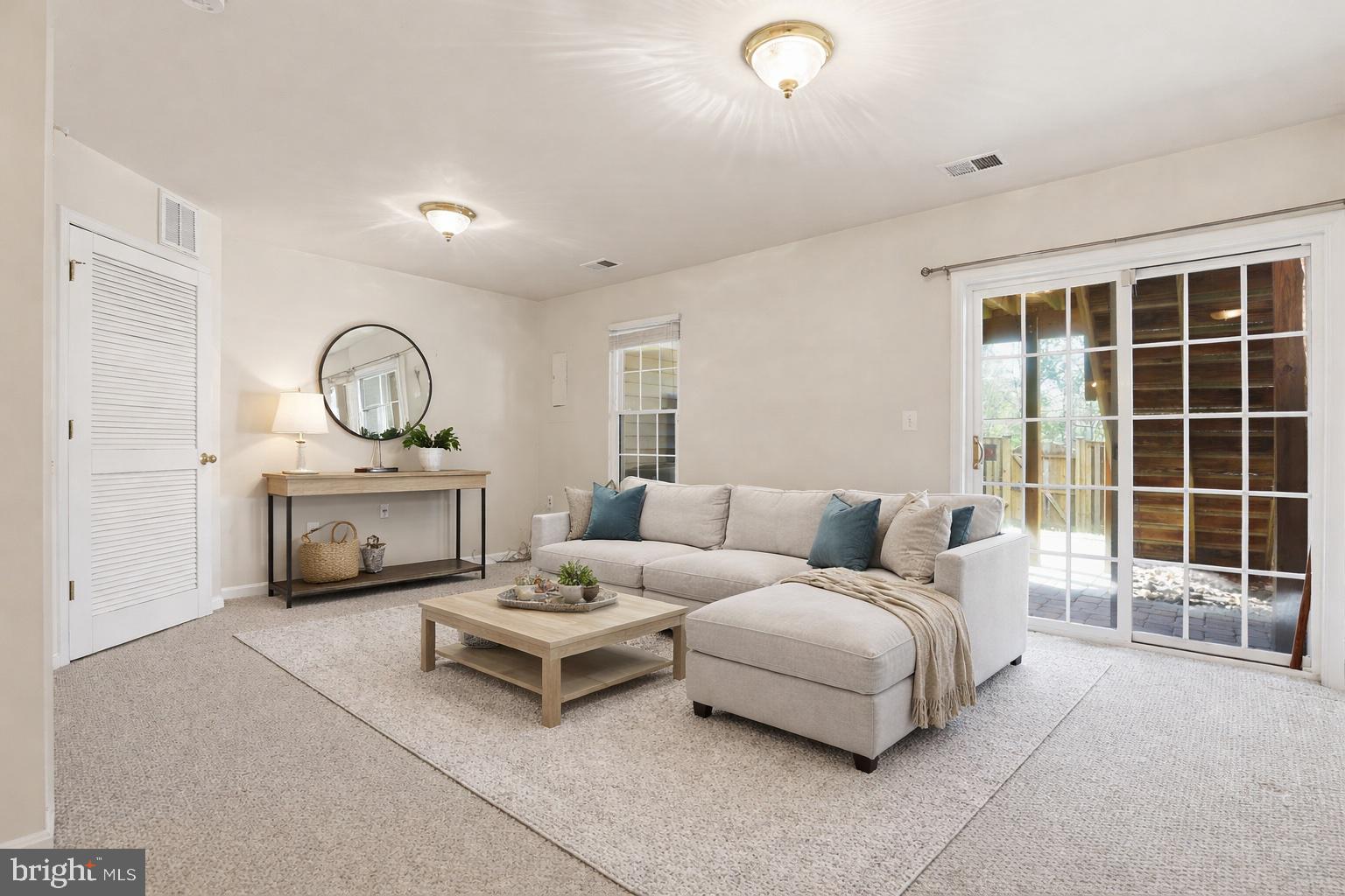 TOWNES AT COMPTON FARM - Residential