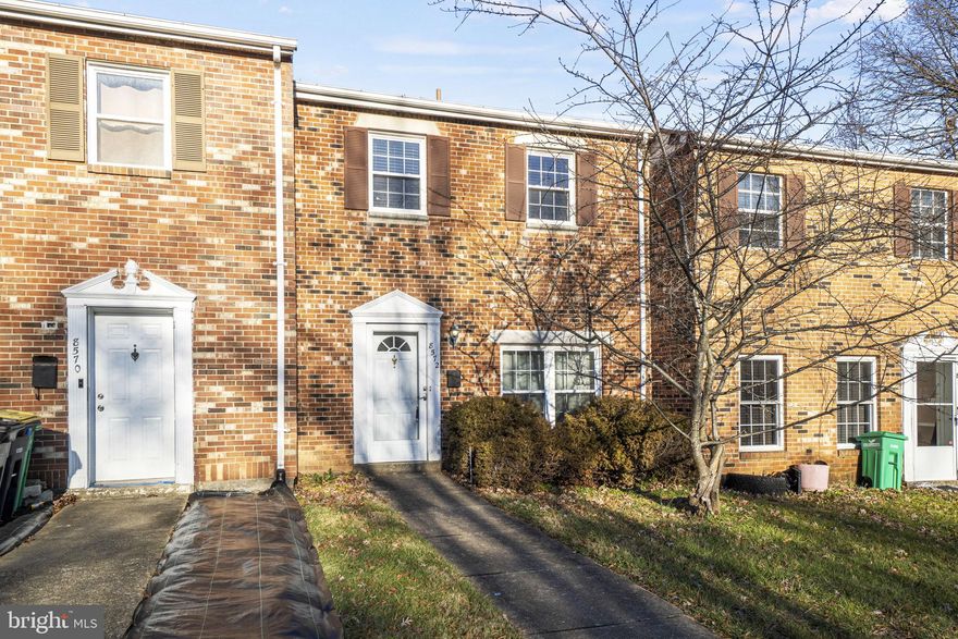 Welcome to 8572 Brae Brooke Drive! This timeless brick front townhome is just what you’ve been waiting for! Enjoy the ease and convenience of a townhome without the claustrophobic neighborhood or need to fight for parking as this home is just one of a few in its own little area. It’s quaint setting is also a huge convenience to major commuter routes, close to NASA and, within walking distance to shops & restaurants. Pride of ownership is an understatement as the home has been meticulously maintained throughout the years. Live comfortably with brand new carpet and LVP throughout, a 5 years young HVAC system , and roof that was replaced 4 years ago! Step inside the front door and you’ll find the main level adorned with a very unique 70s style conversation pit living room, formal dining space, half bath, washer & dryer, and an eat in kitchen with prep space to grow for the foodies who love to cook. Head upstairs and you’ll enjoy the privacy of all 3 bedrooms and 2 full bathrooms, including the spacious owner’s suite! The home’s backyard with its own attached storage shed boasts even more privacy with the perfect space for relaxing, grilling, and little Fido to run around and do his business. Schedule your showing today!