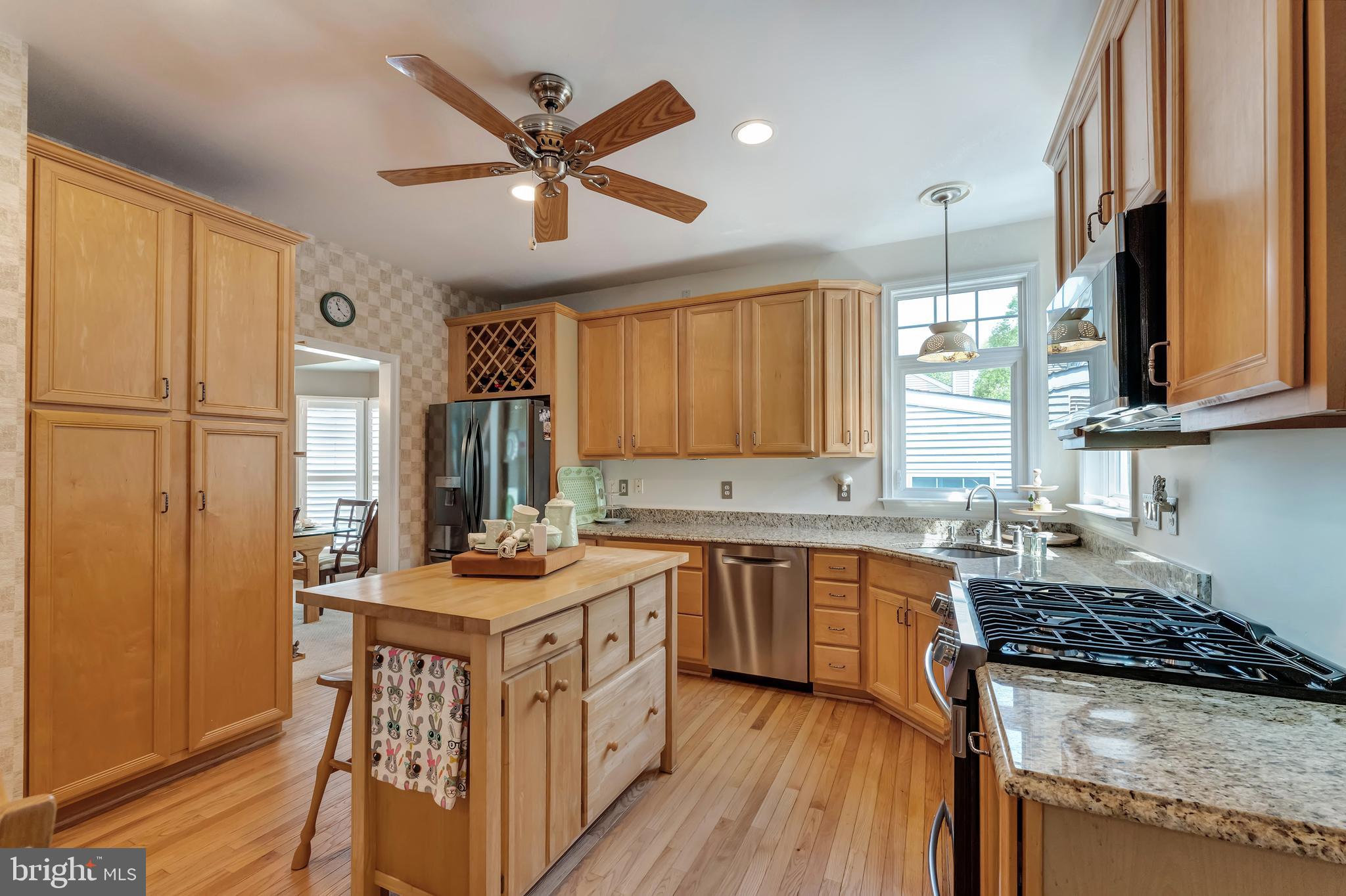 SOUTHLAKE AT MONTCLAIR - Residential