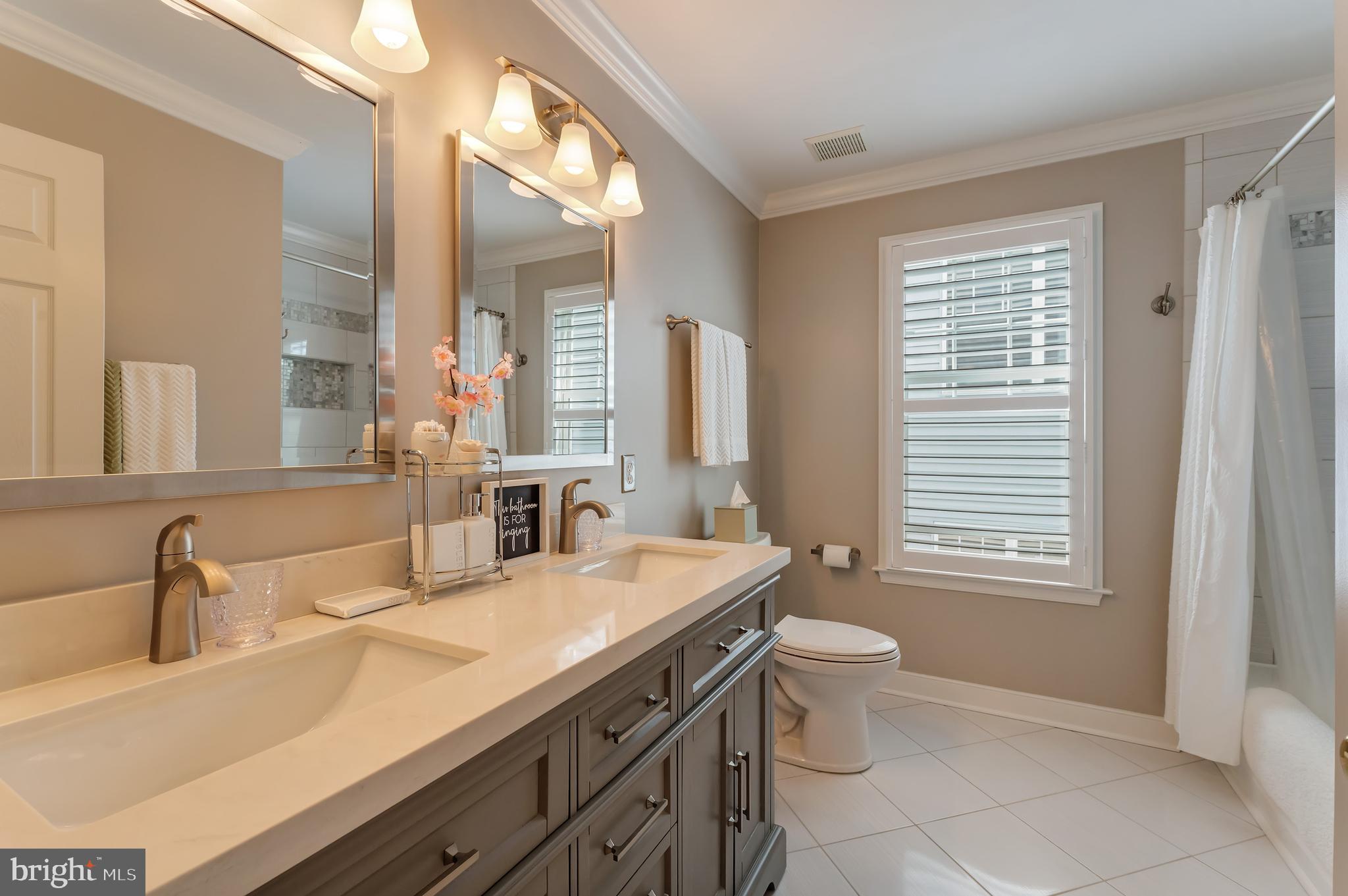 SOUTHLAKE AT MONTCLAIR - Residential