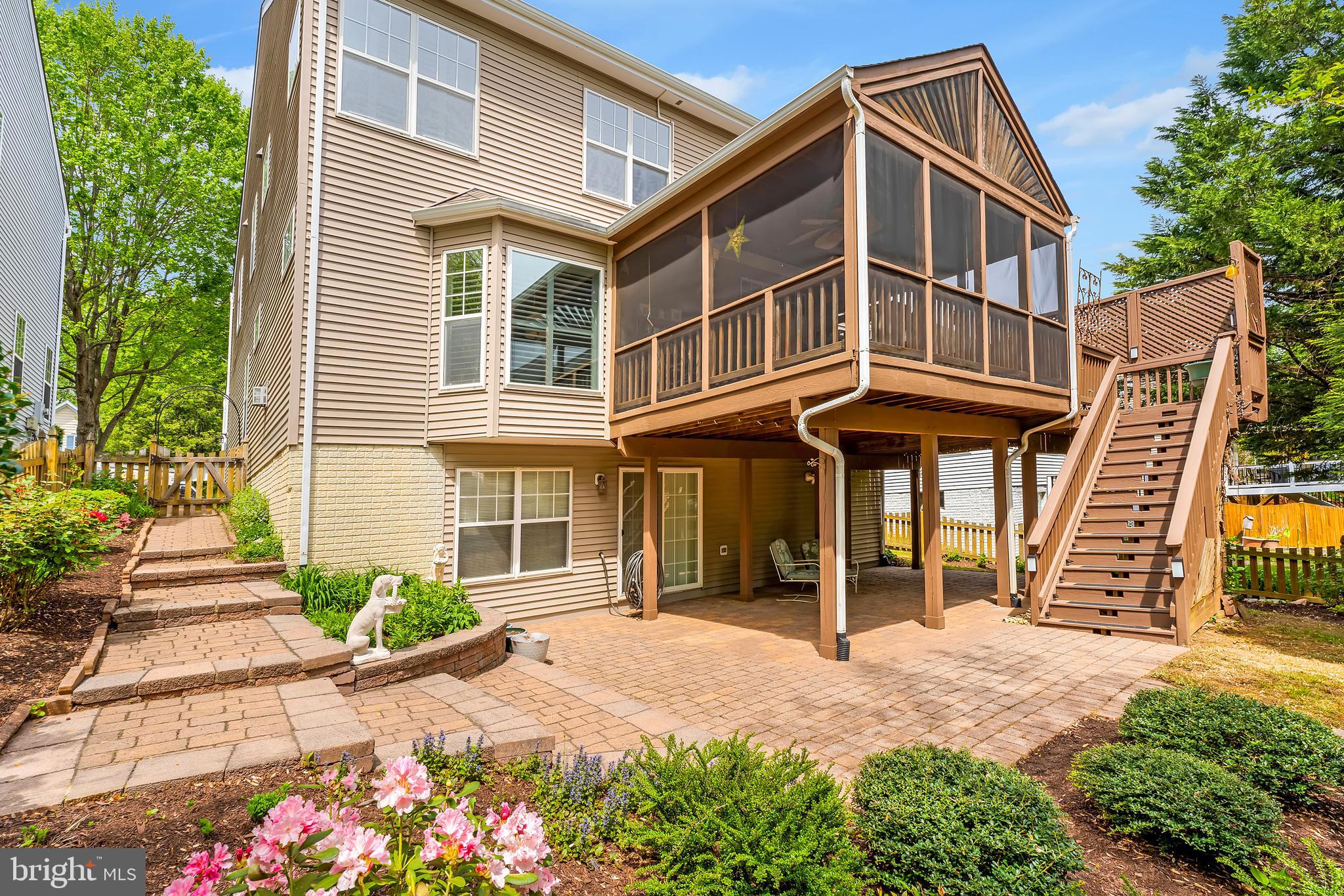 SOUTHLAKE AT MONTCLAIR - Residential