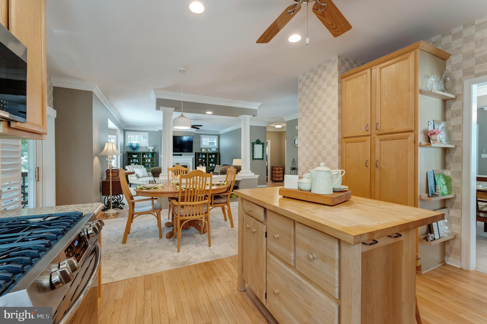 SOUTHLAKE AT MONTCLAIR - Residential