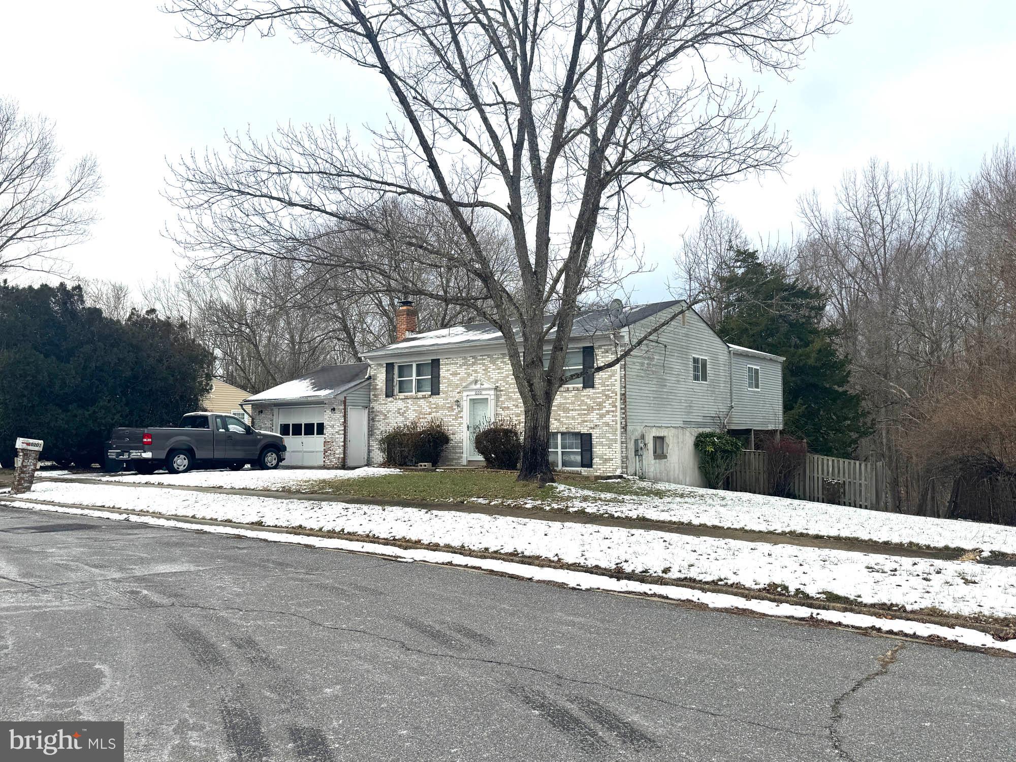 10201 LE FEVRE DRIVE