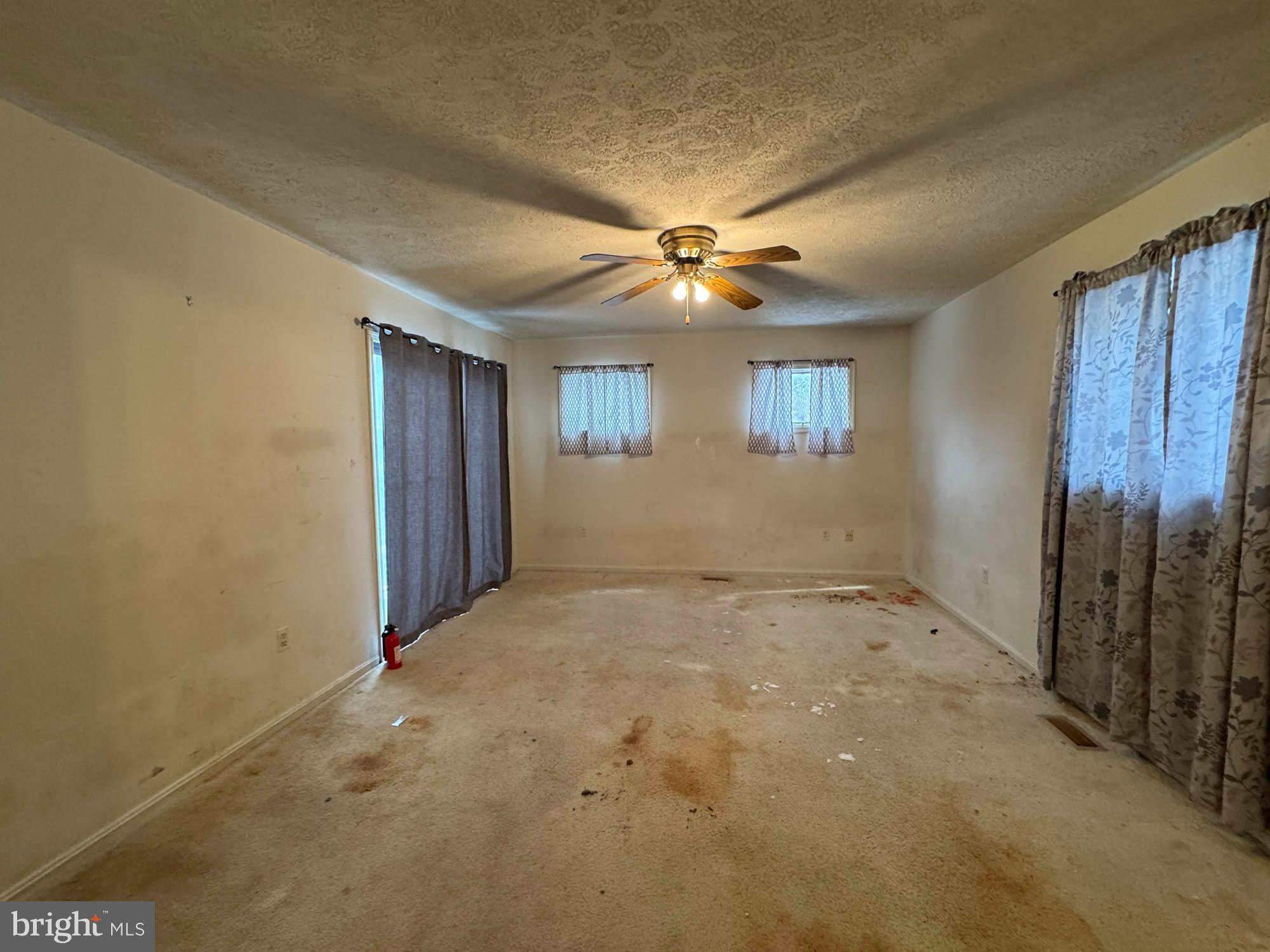 ROLLING ACRES - Residential