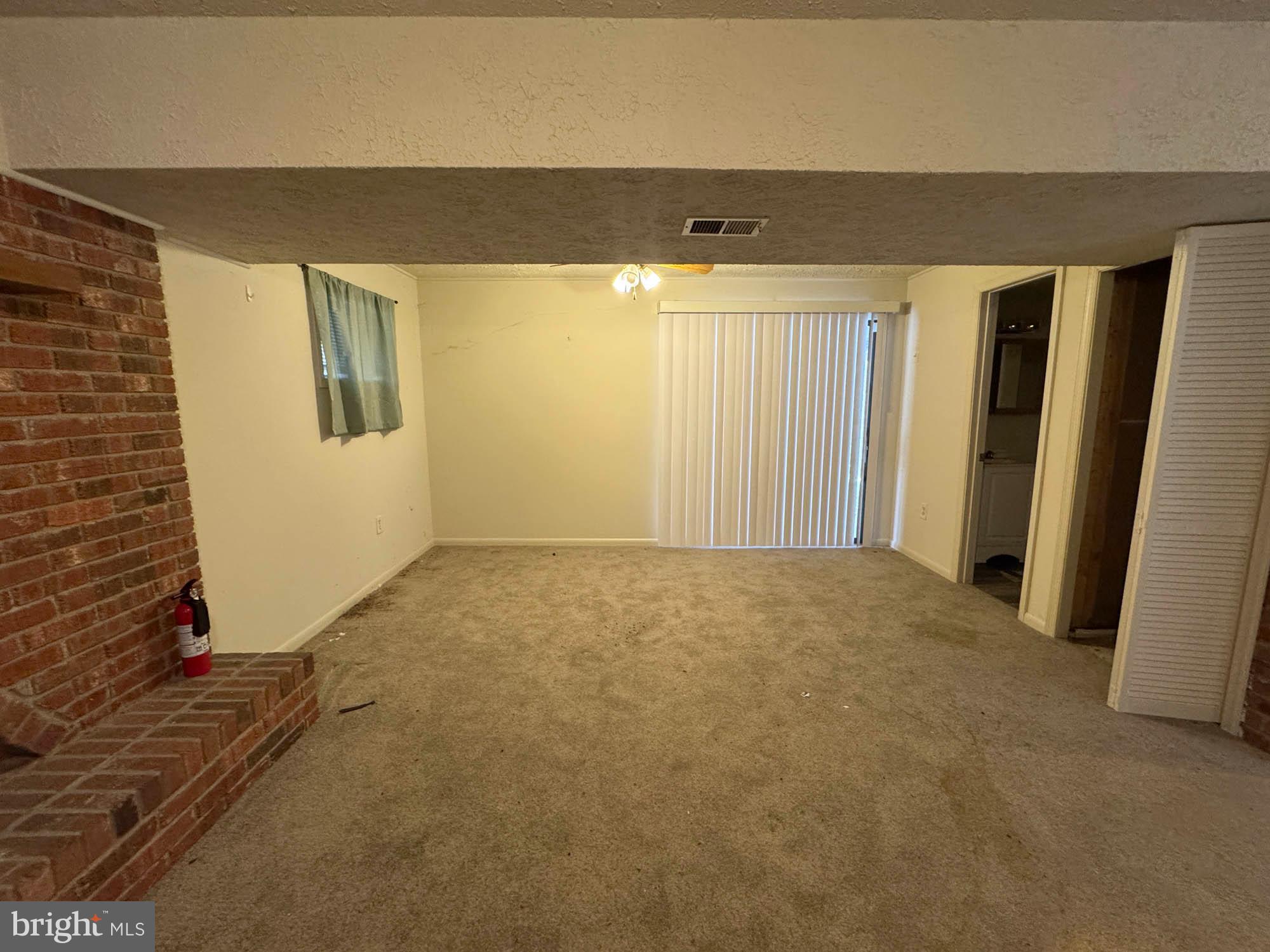 ROLLING ACRES - Residential