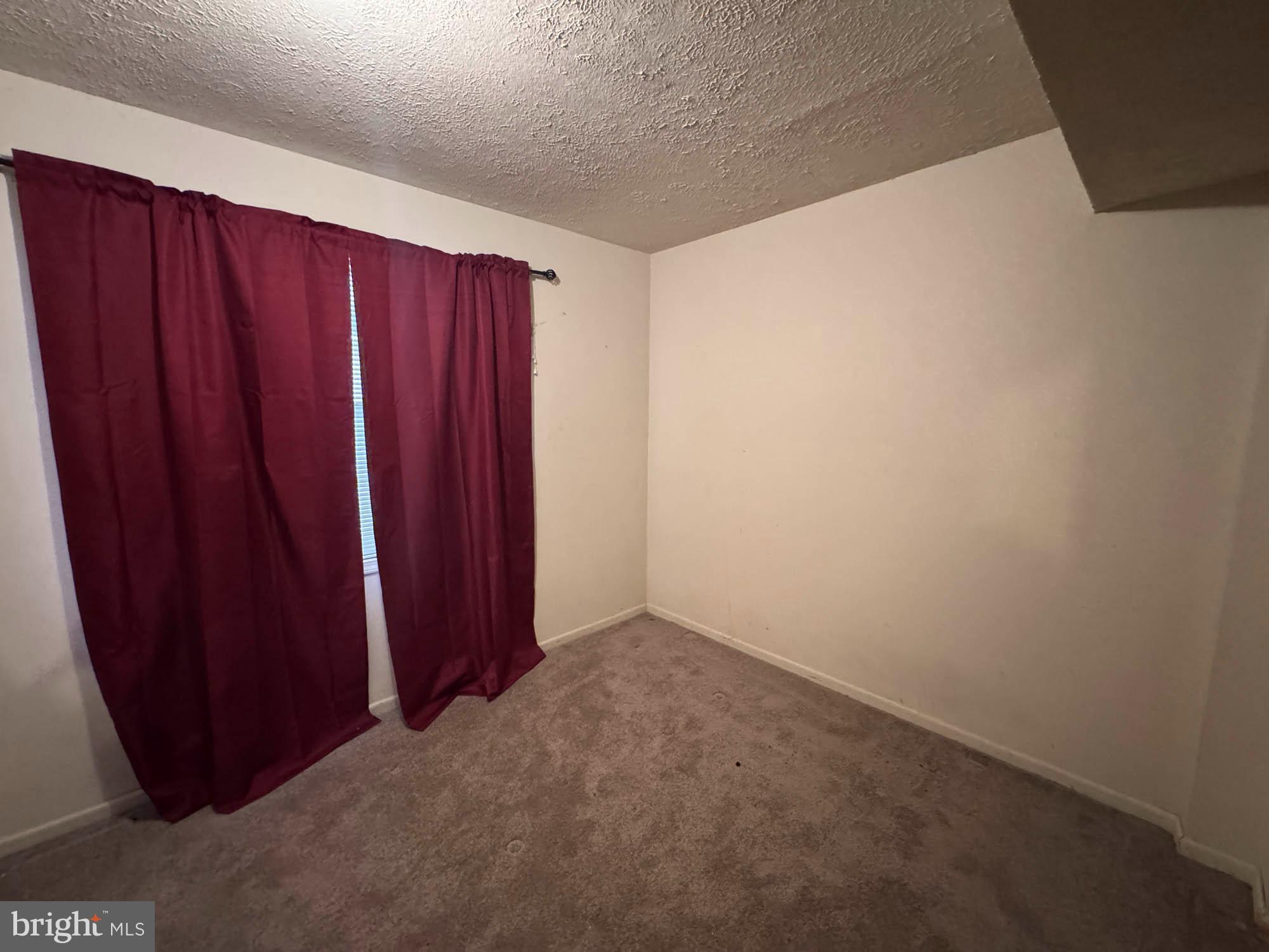 ROLLING ACRES - Residential