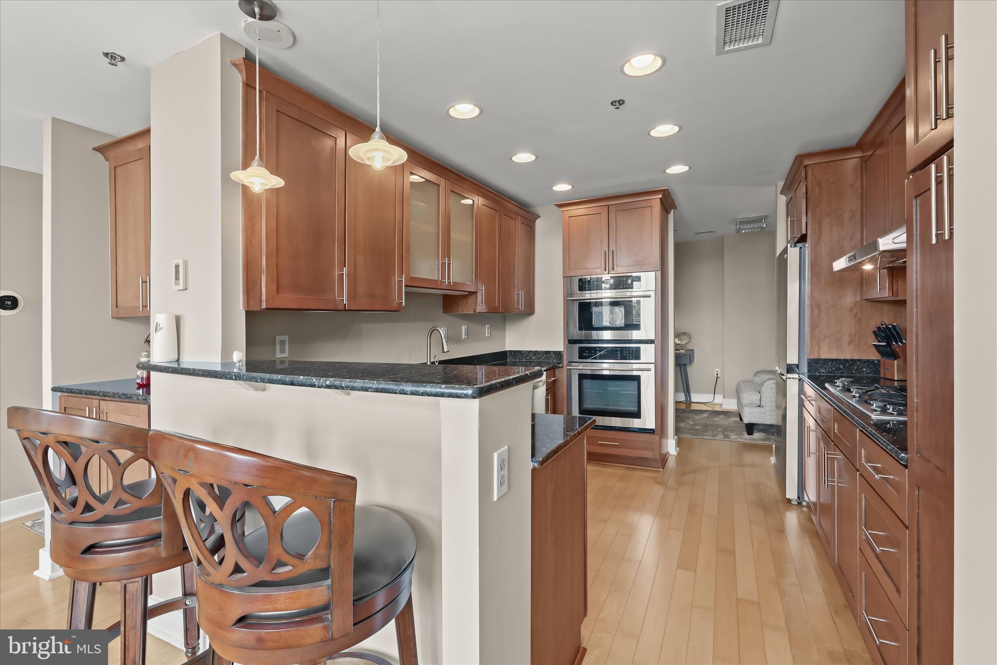 HARBOR EAST - Residential