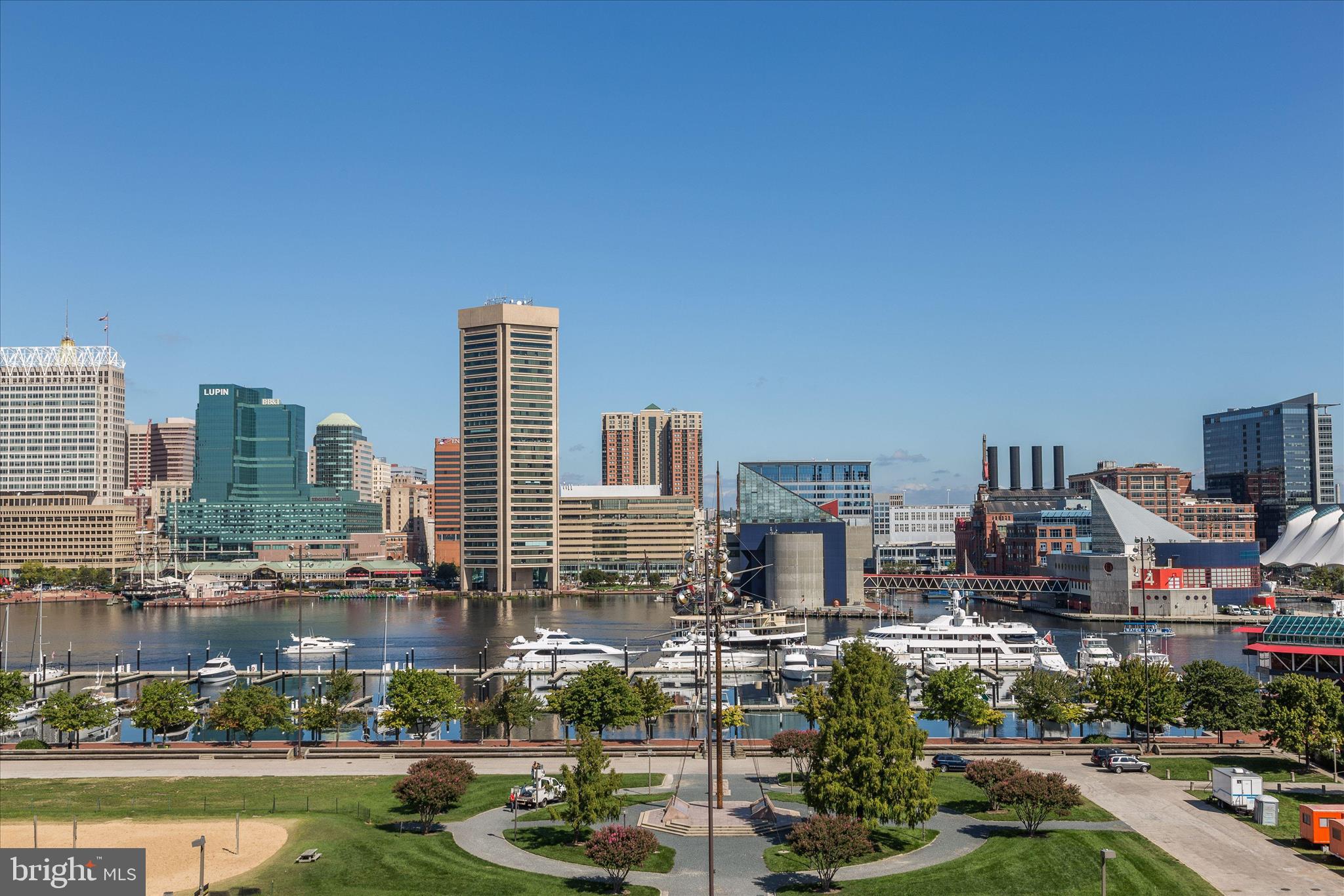 HARBOR EAST - Residential