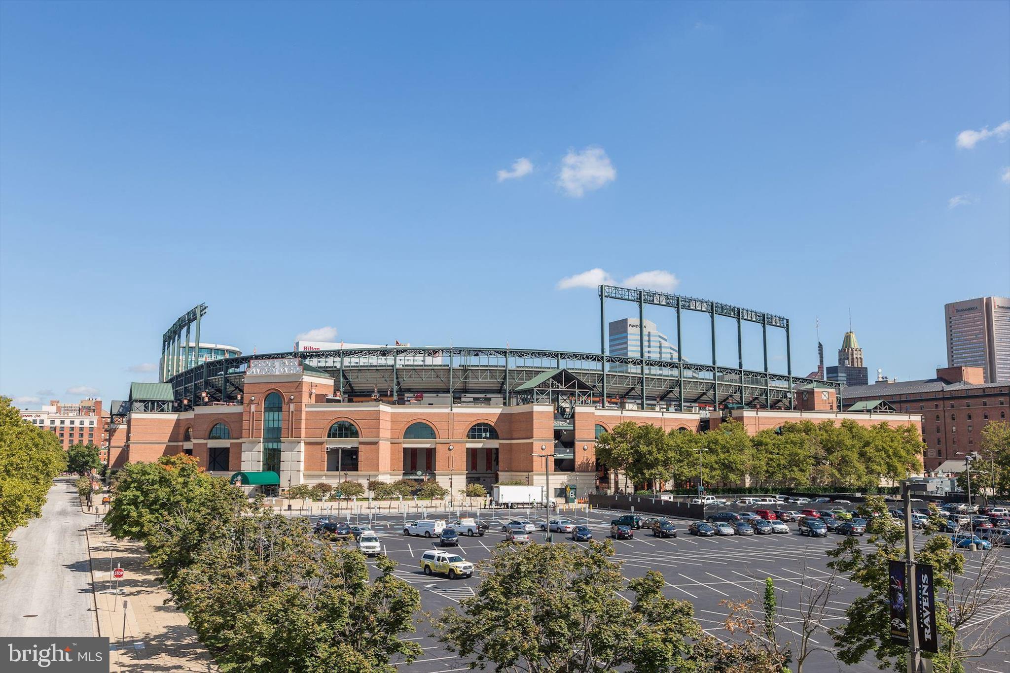 HARBOR EAST - Residential