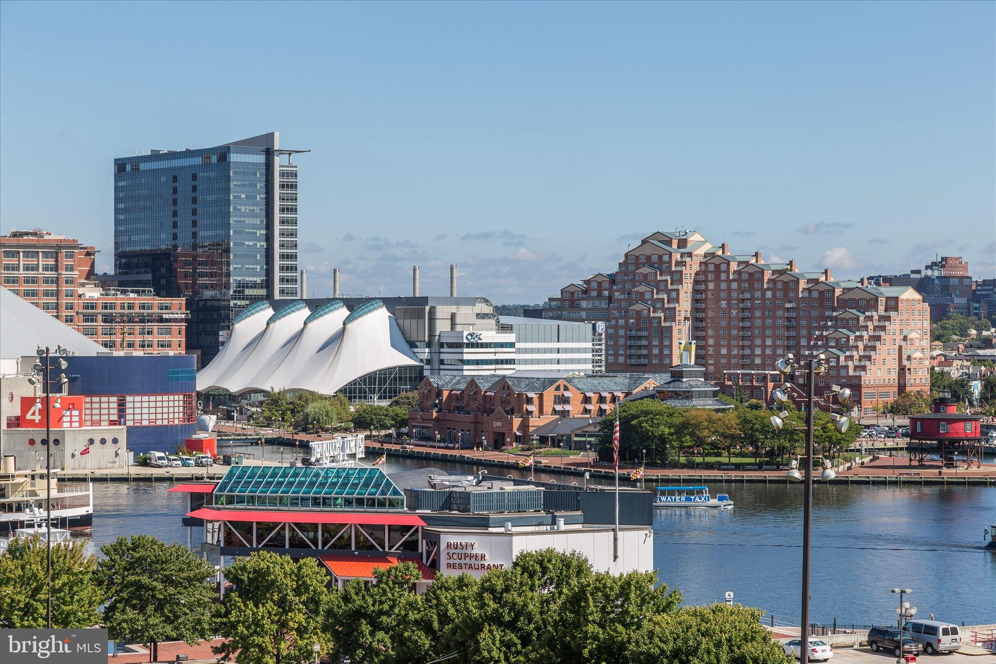 HARBOR EAST - Residential