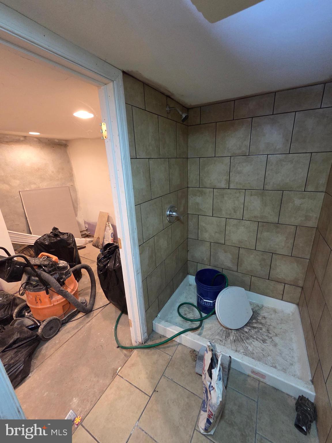 WEST PHILADELPHIA - Residential