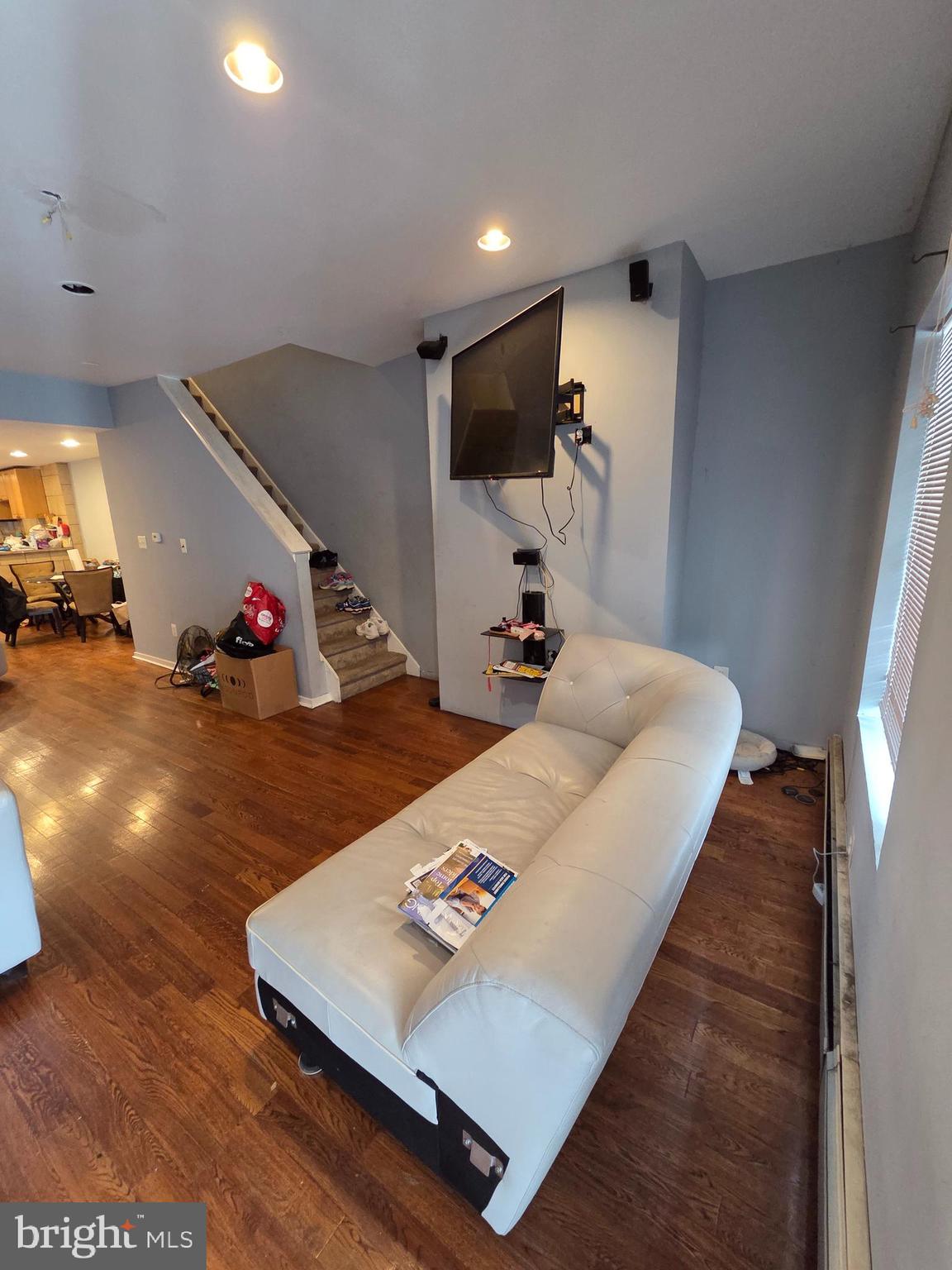 WEST PHILADELPHIA - Residential