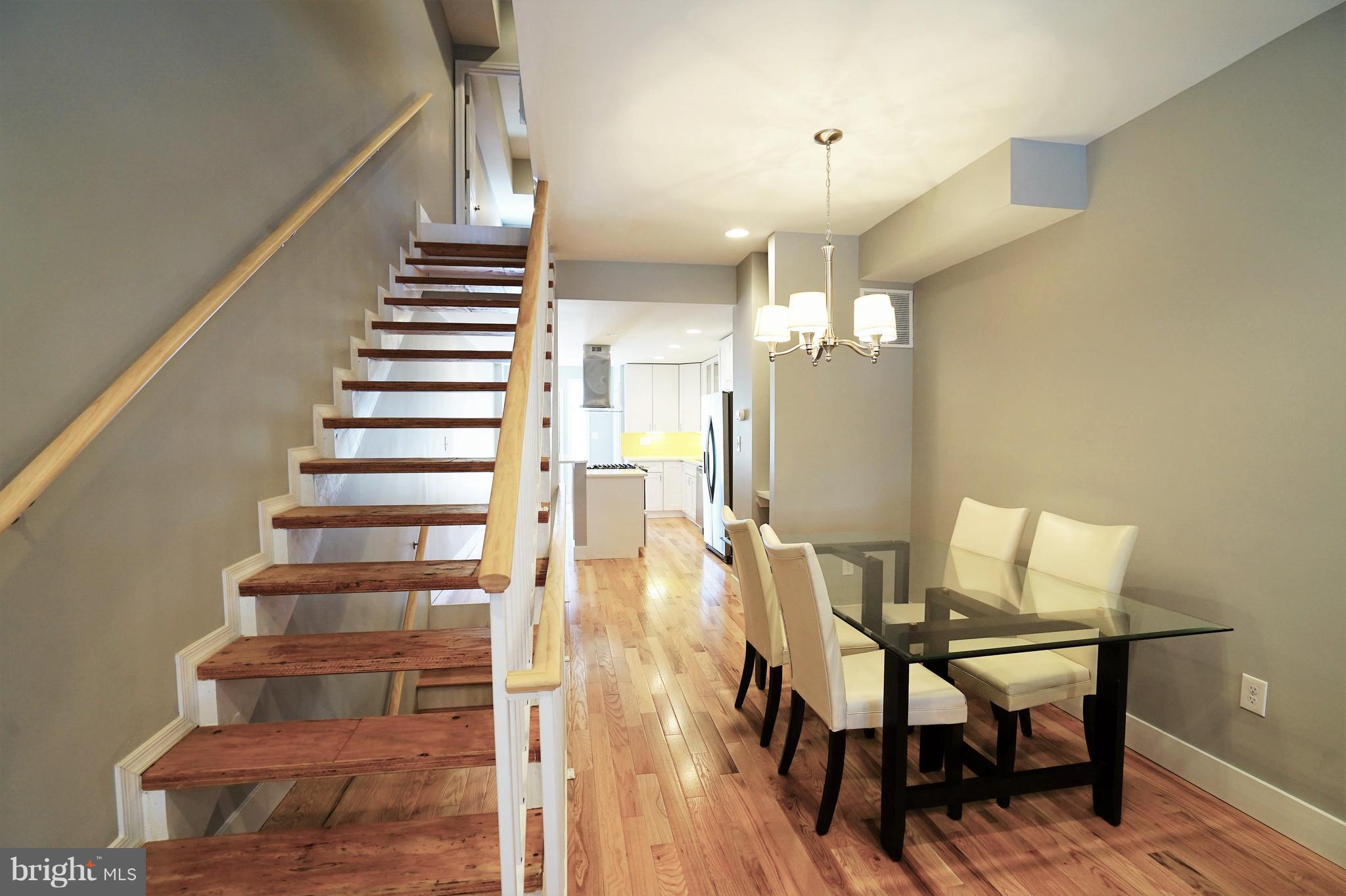 RIVERSIDE - Residential Lease