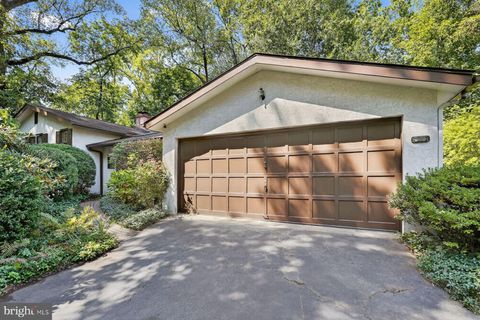 157 EDGEWOOD DRIVE AMBLER PA 19002