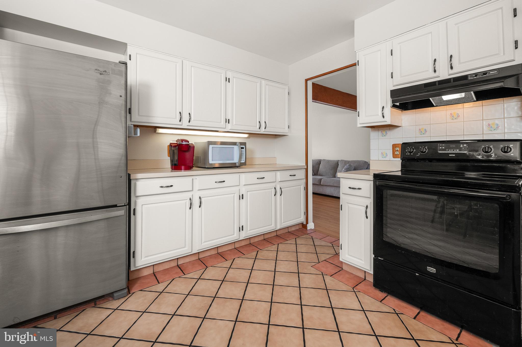 YORKTOWNE - Residential