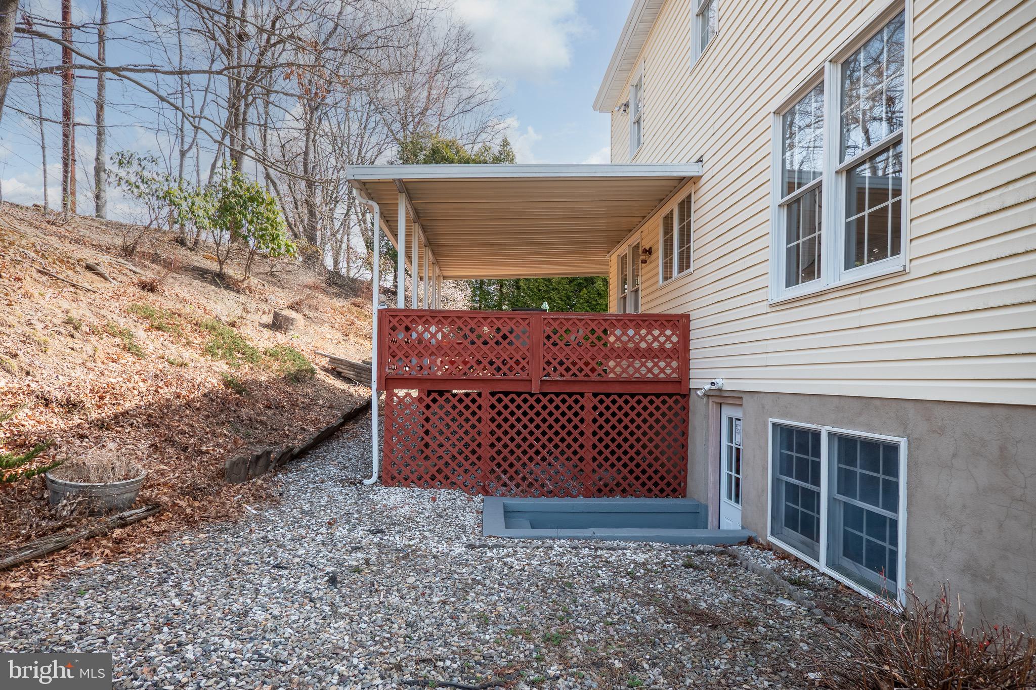 YORKTOWNE - Residential