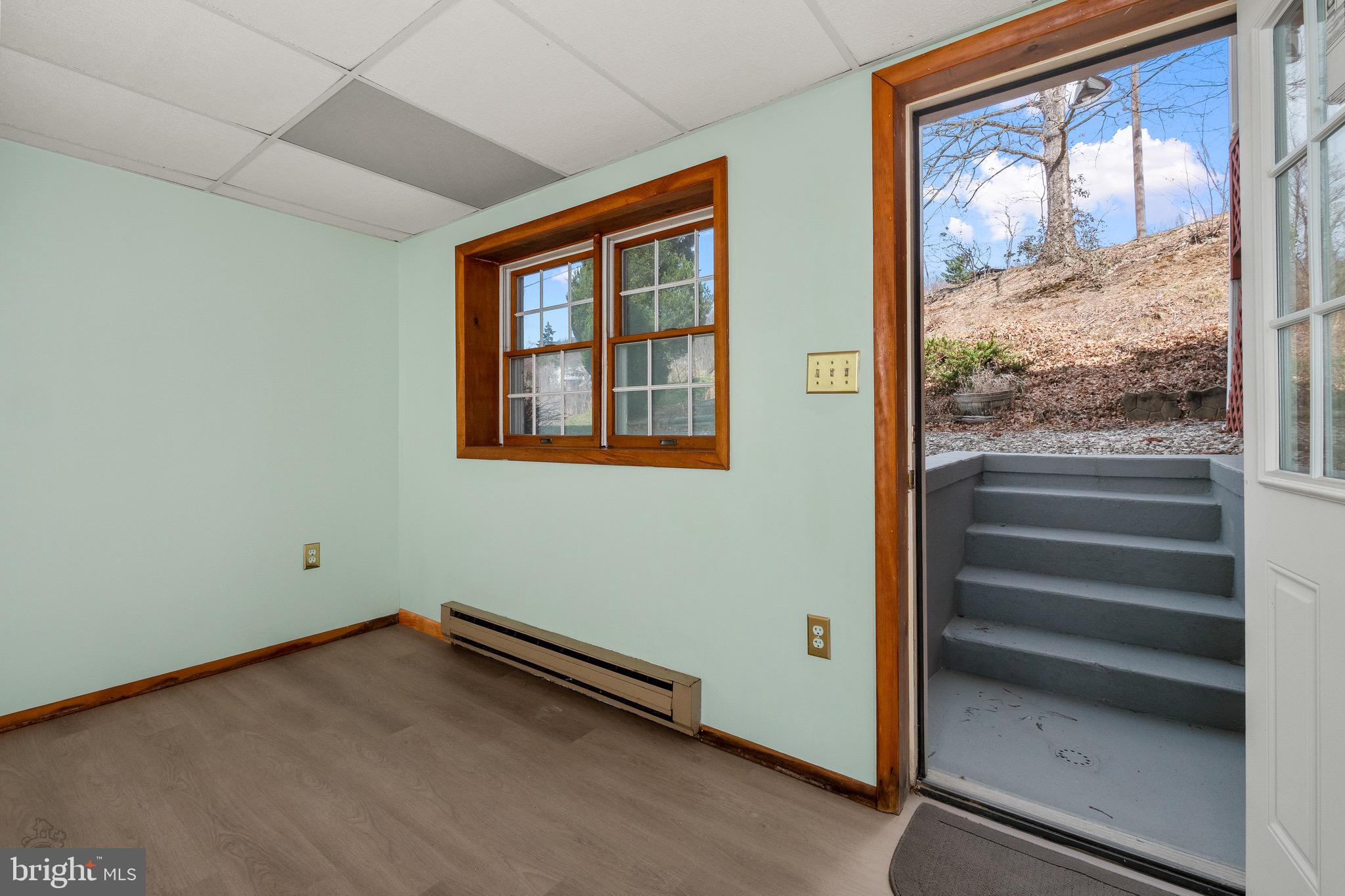 YORKTOWNE - Residential