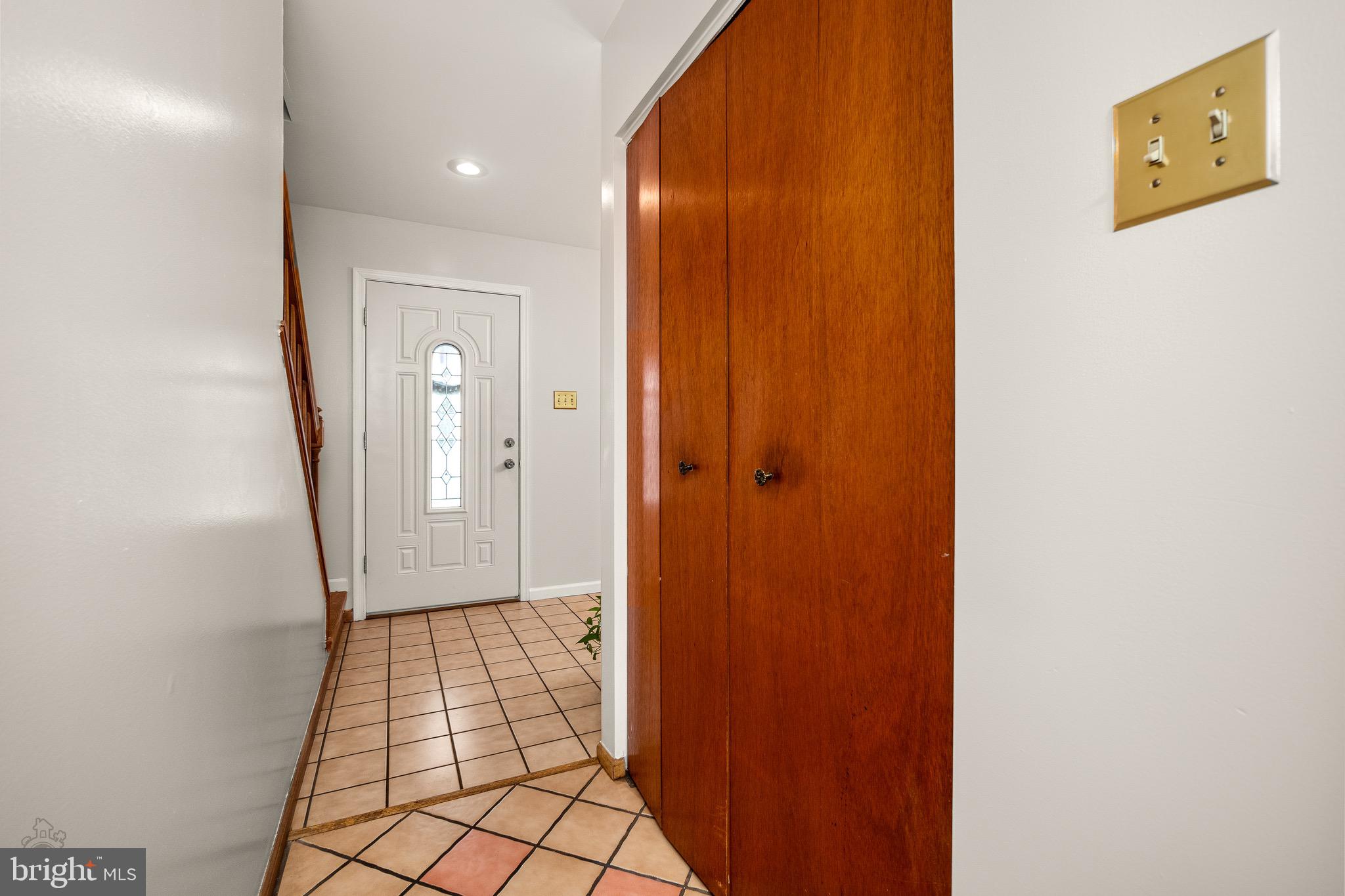 YORKTOWNE - Residential