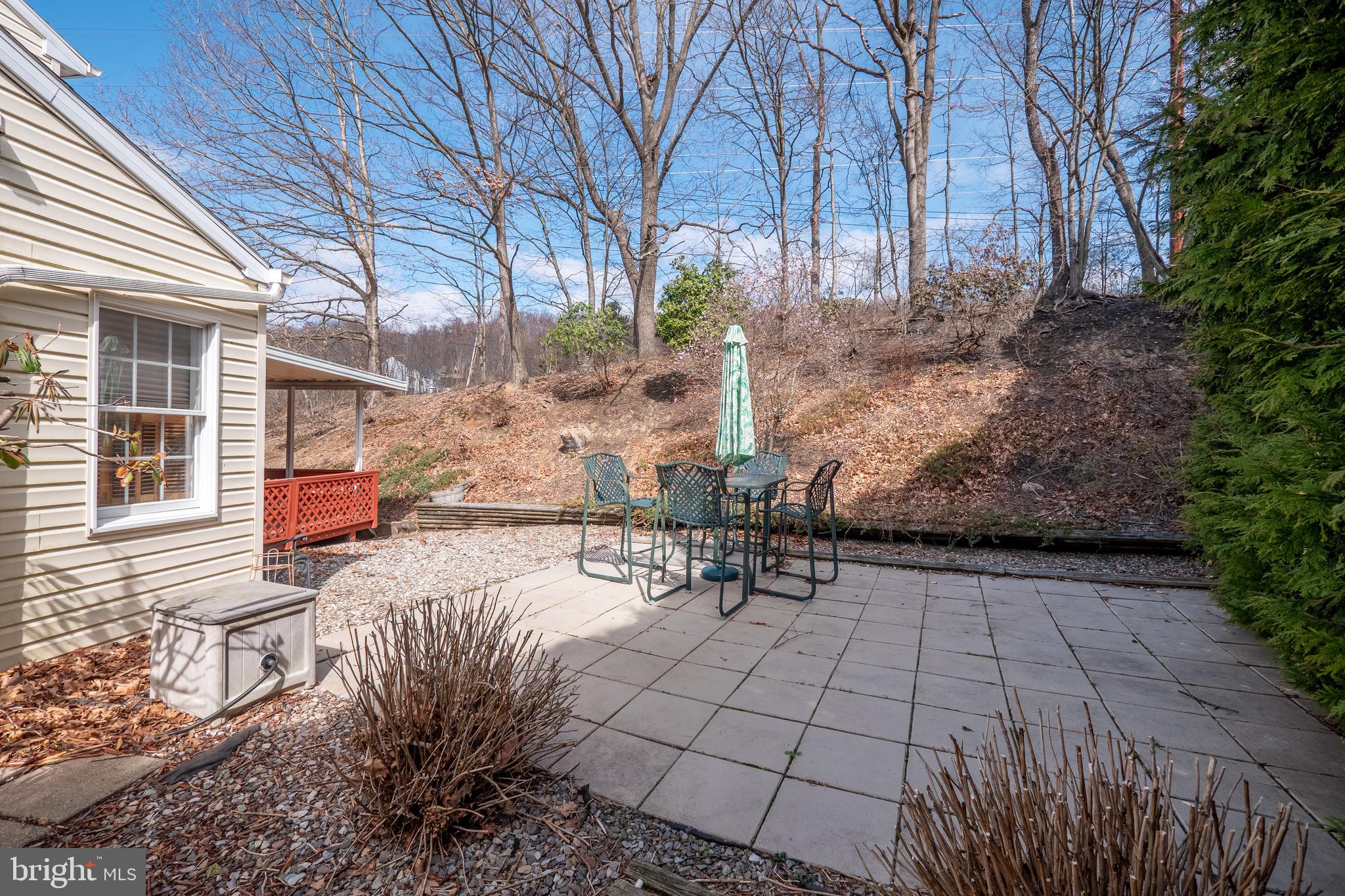 YORKTOWNE - Residential