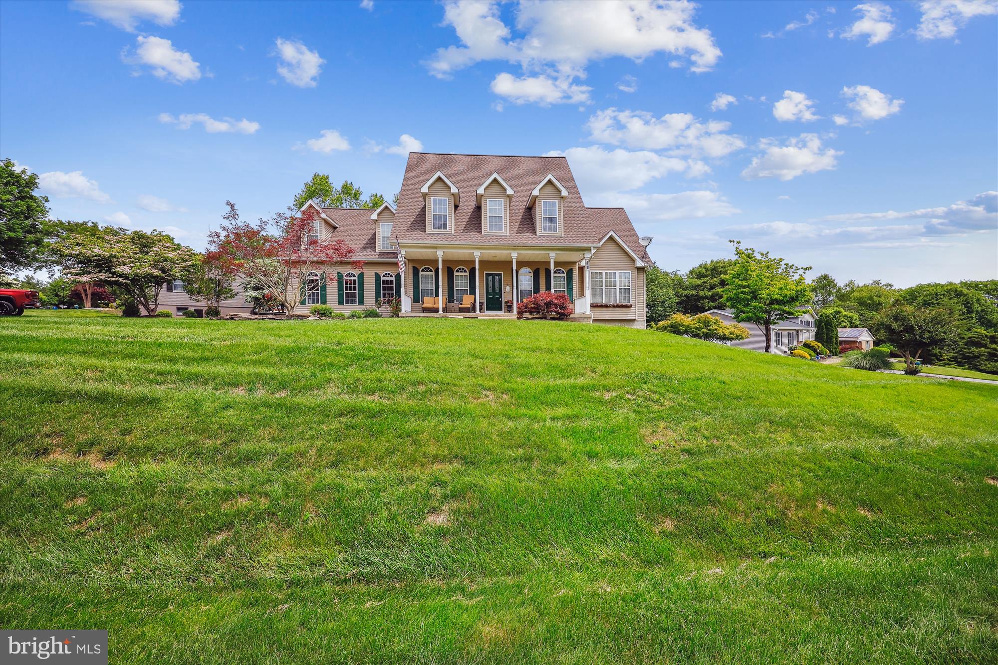 24830 SHOWBARN CIRCLE