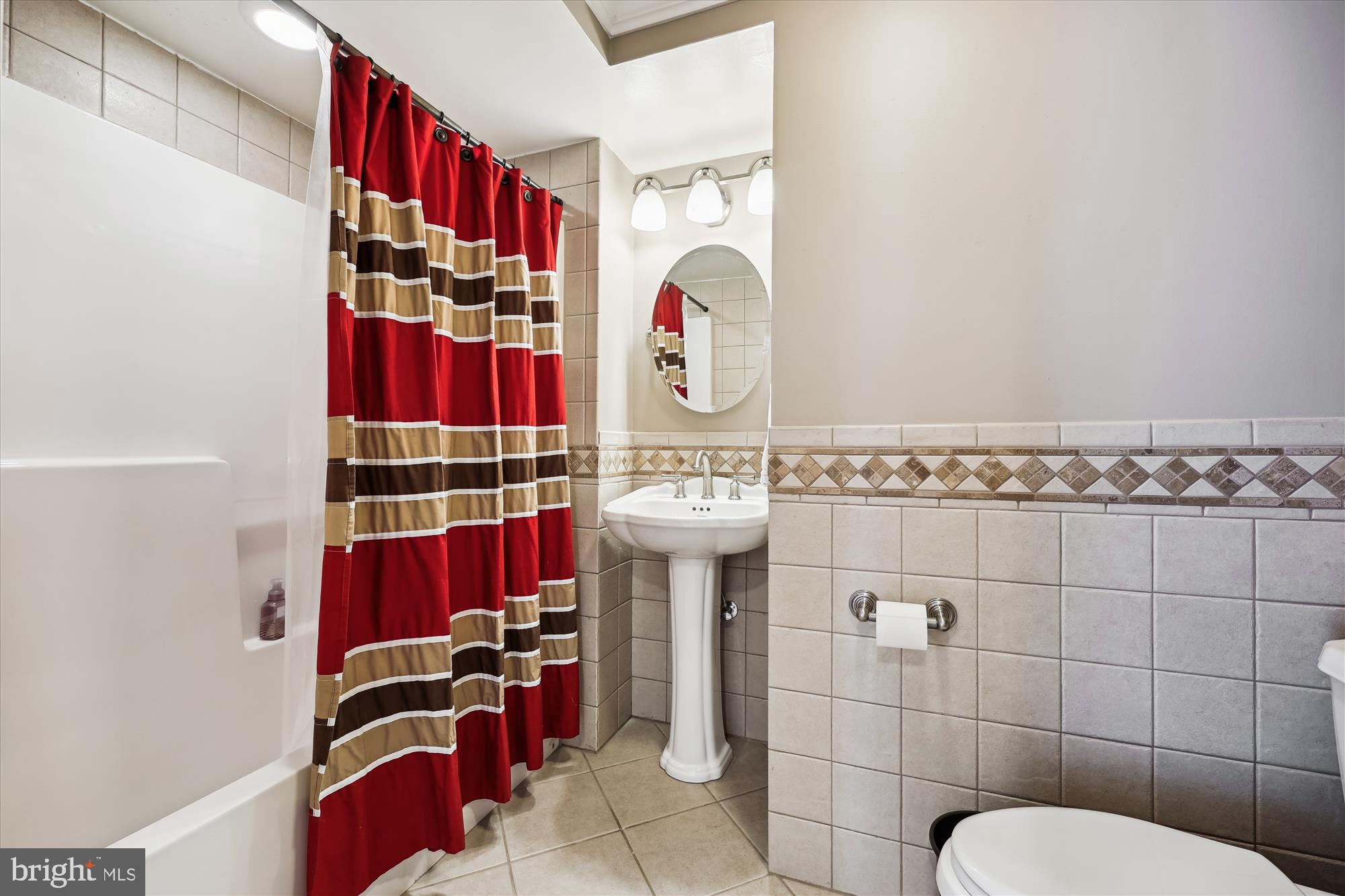 DAMASCUS HILL - Residential