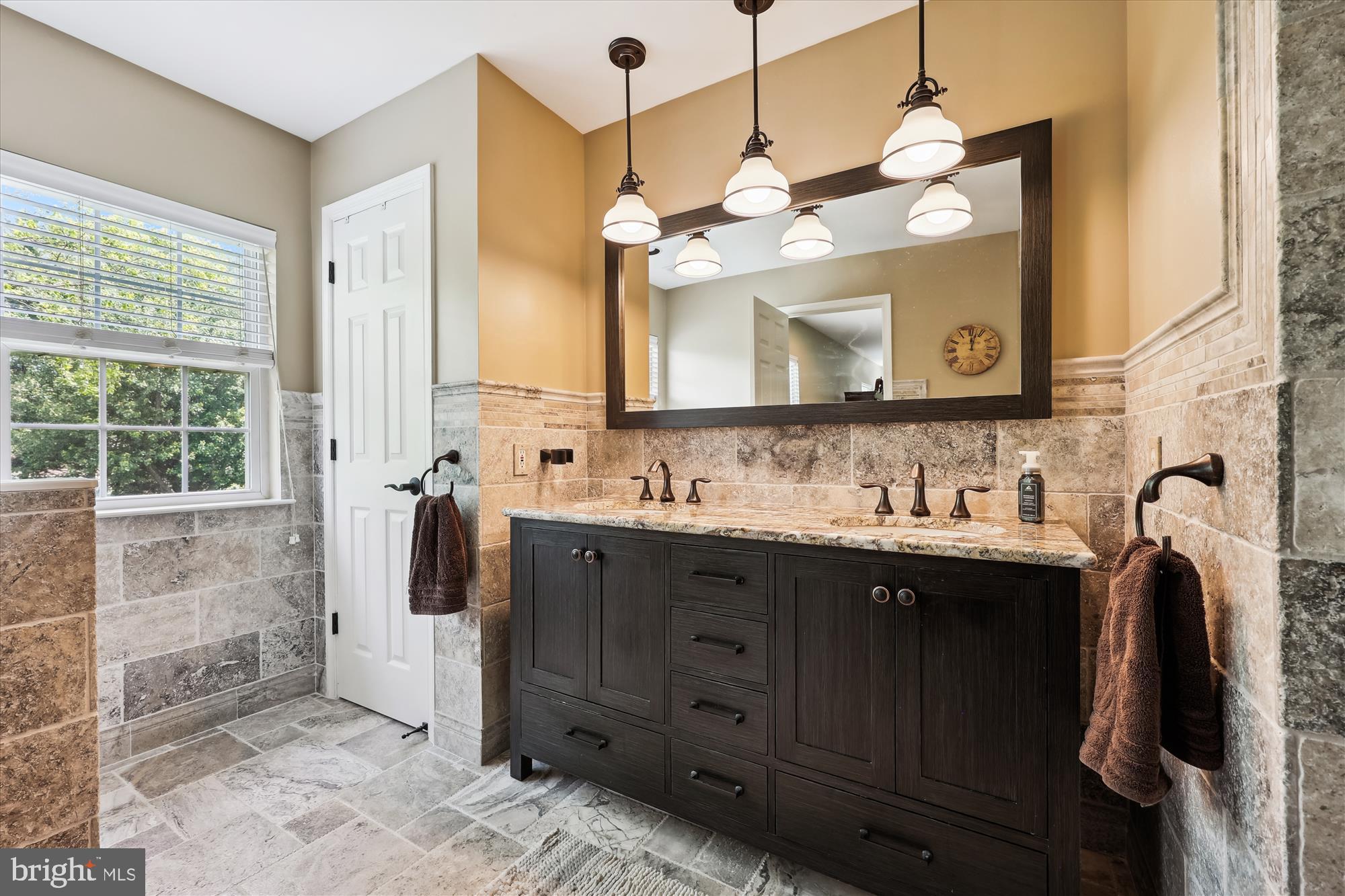 DAMASCUS HILL - Residential