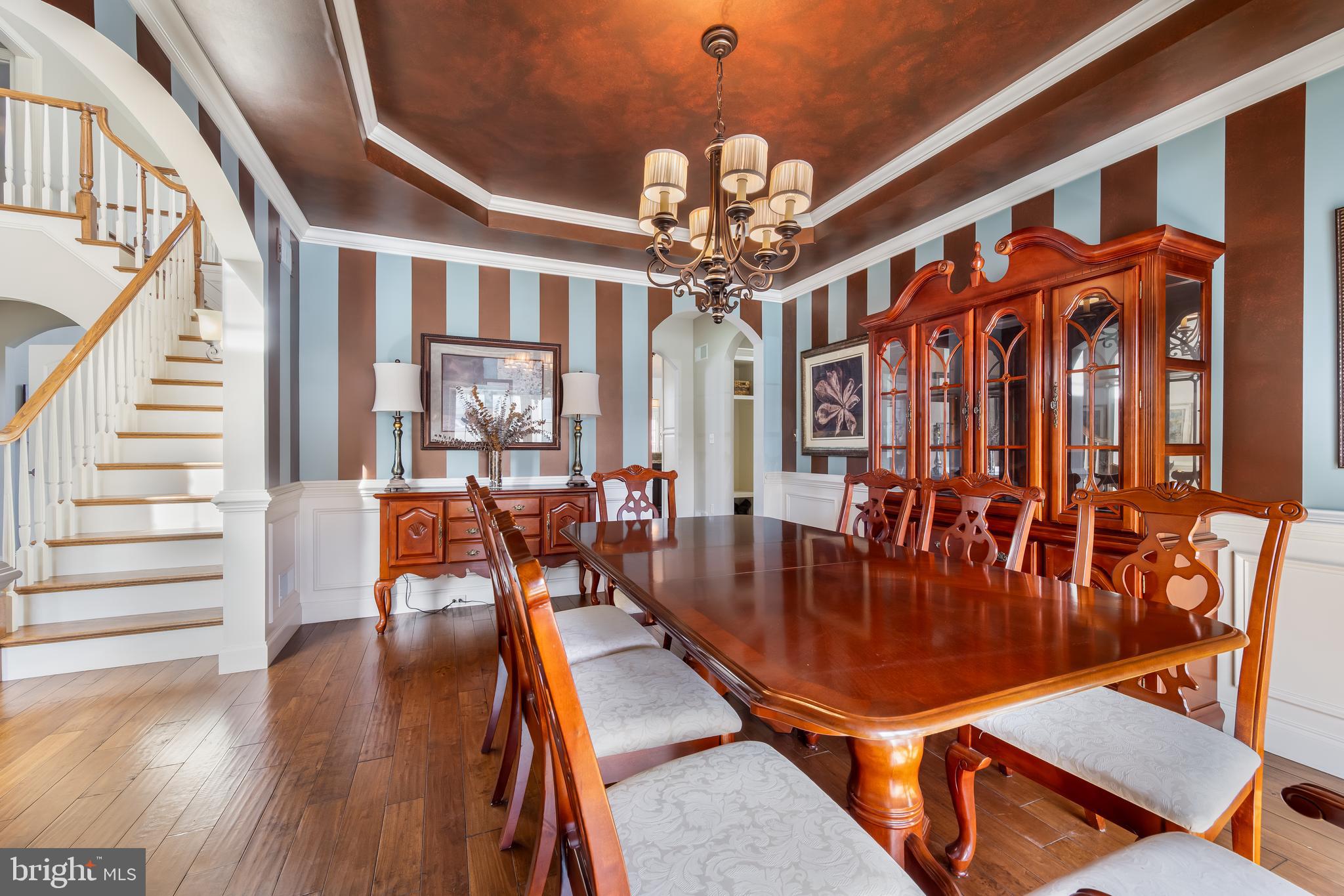 SUNSET RIDGE - Residential