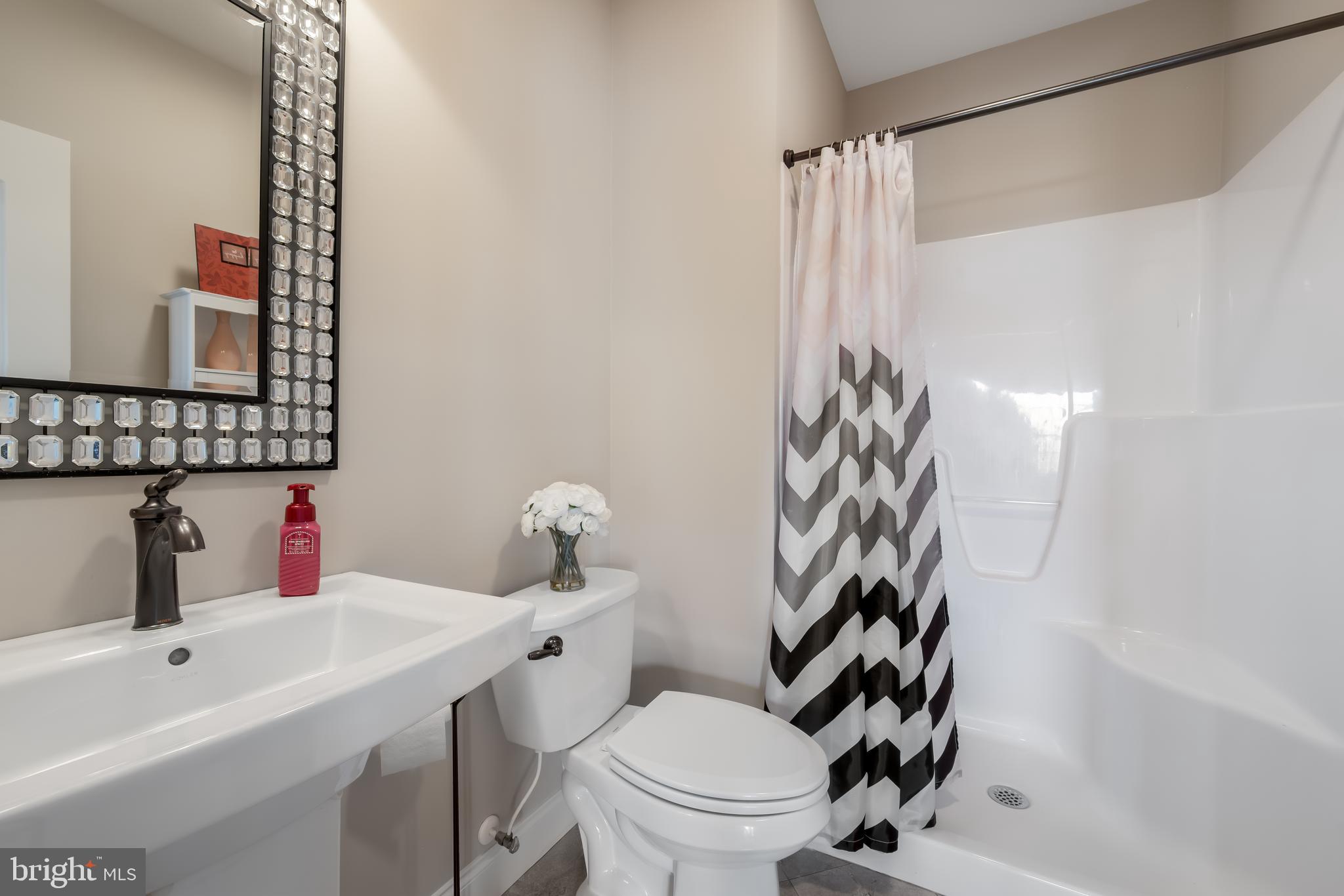 SUNSET RIDGE - Residential