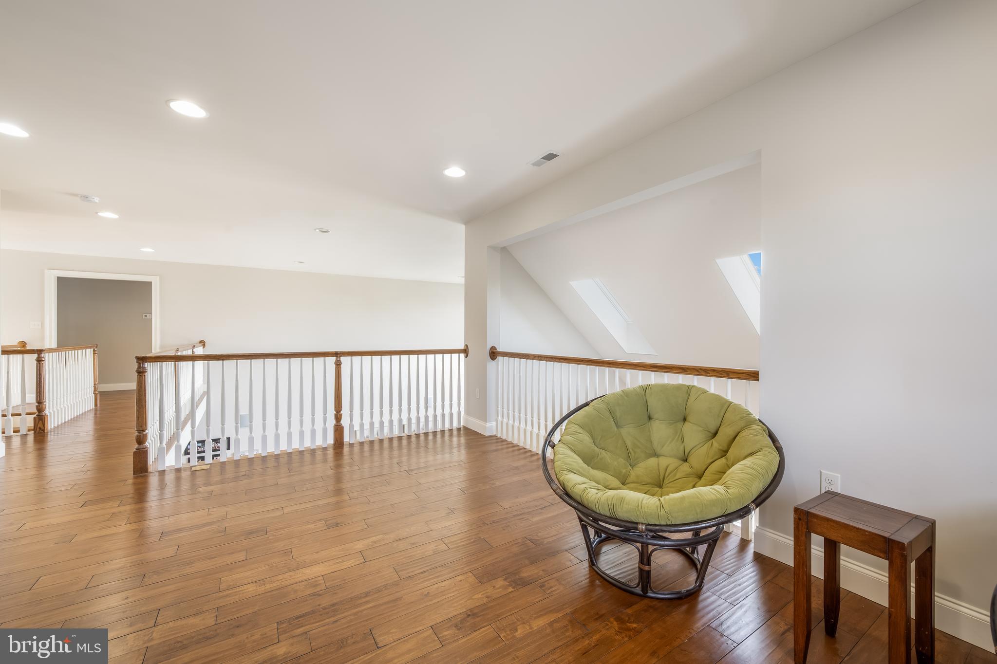 SUNSET RIDGE - Residential