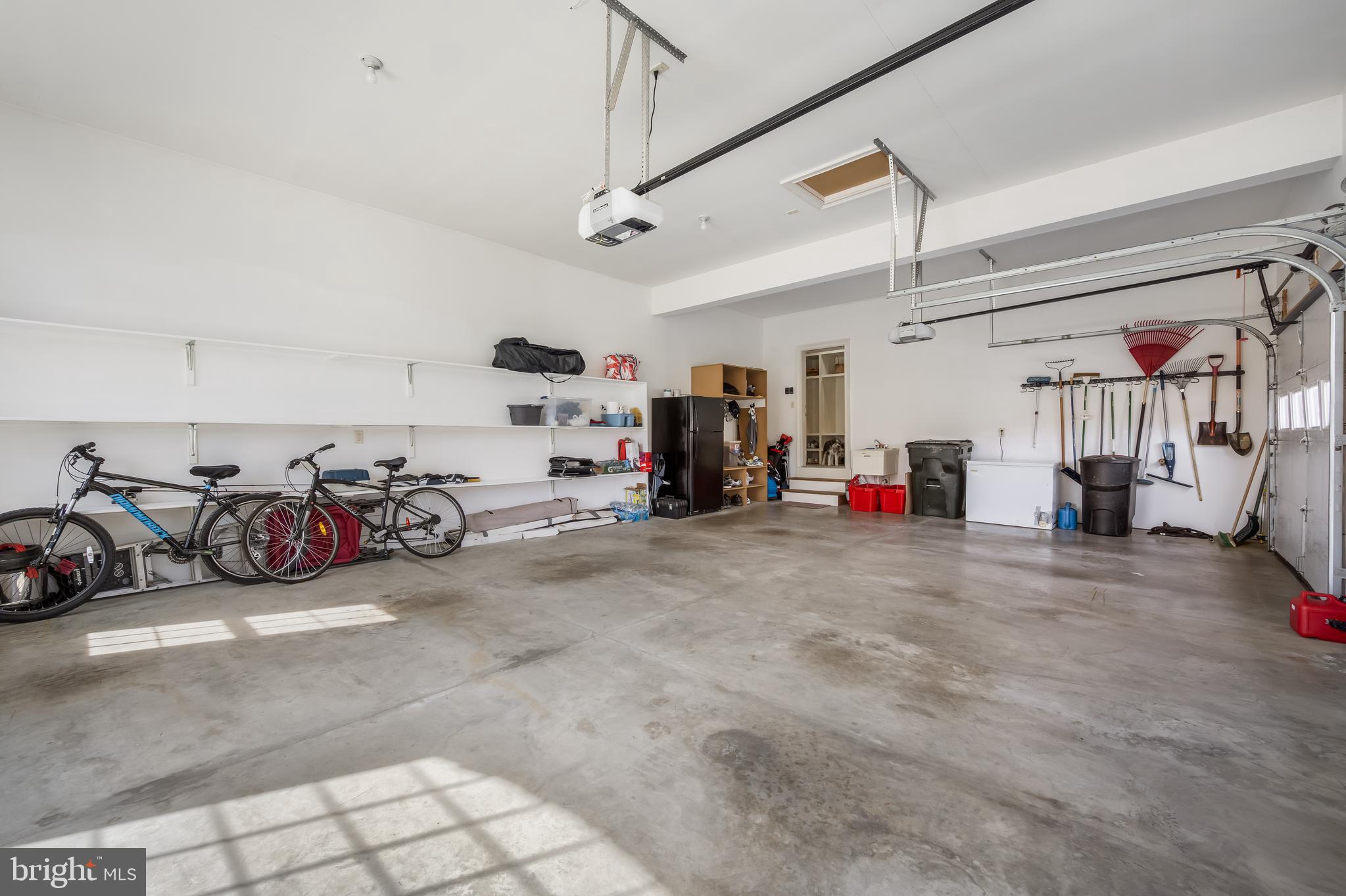 SUNSET RIDGE - Residential