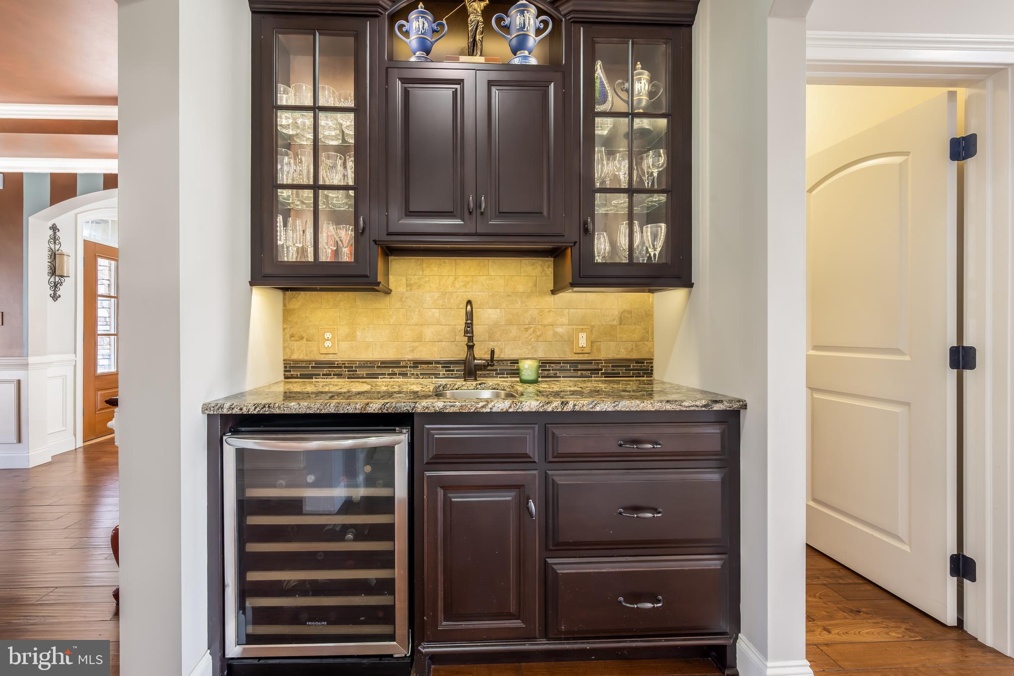 SUNSET RIDGE - Residential