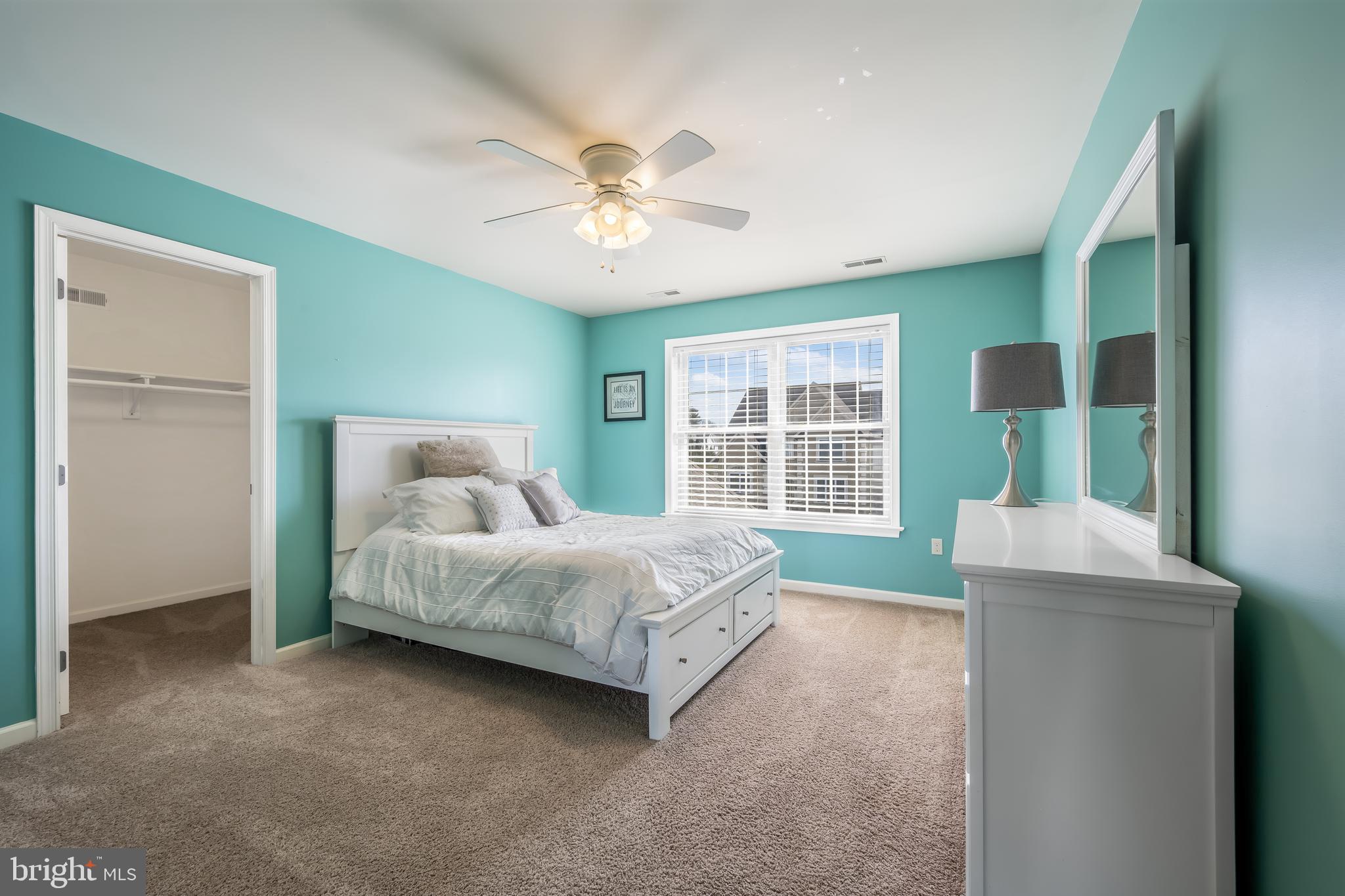 SUNSET RIDGE - Residential