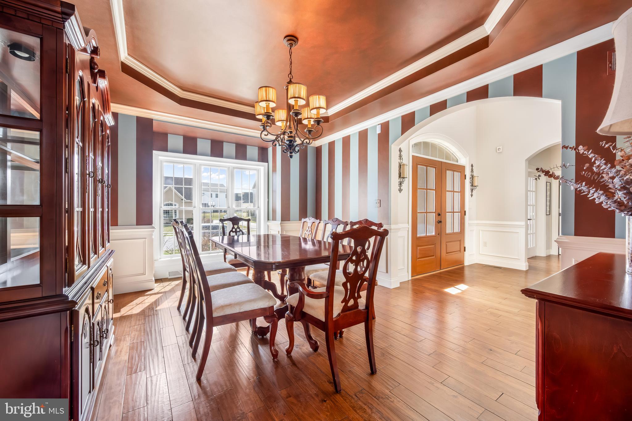 SUNSET RIDGE - Residential