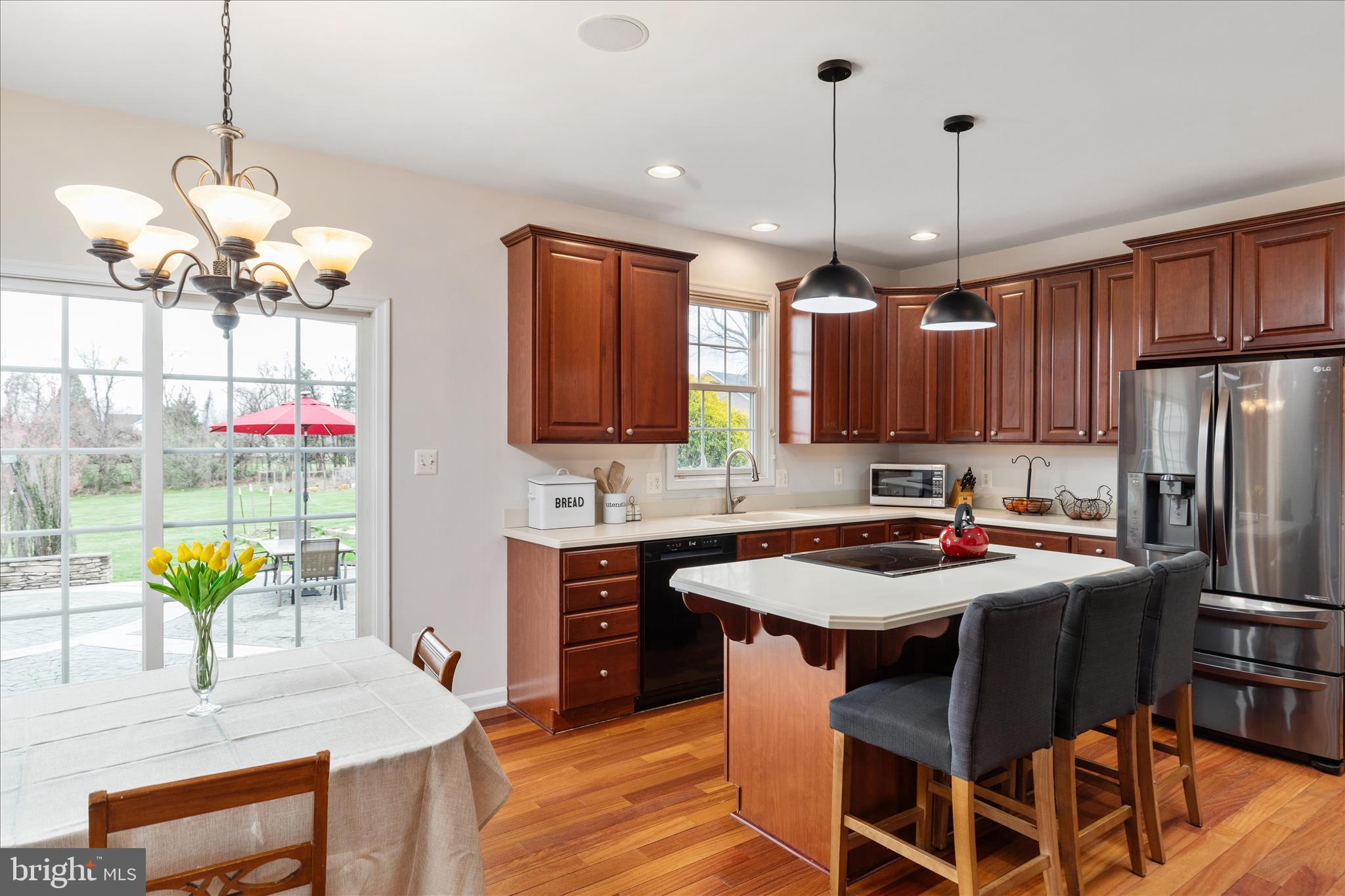 BOLINGTON ROAD - Residential