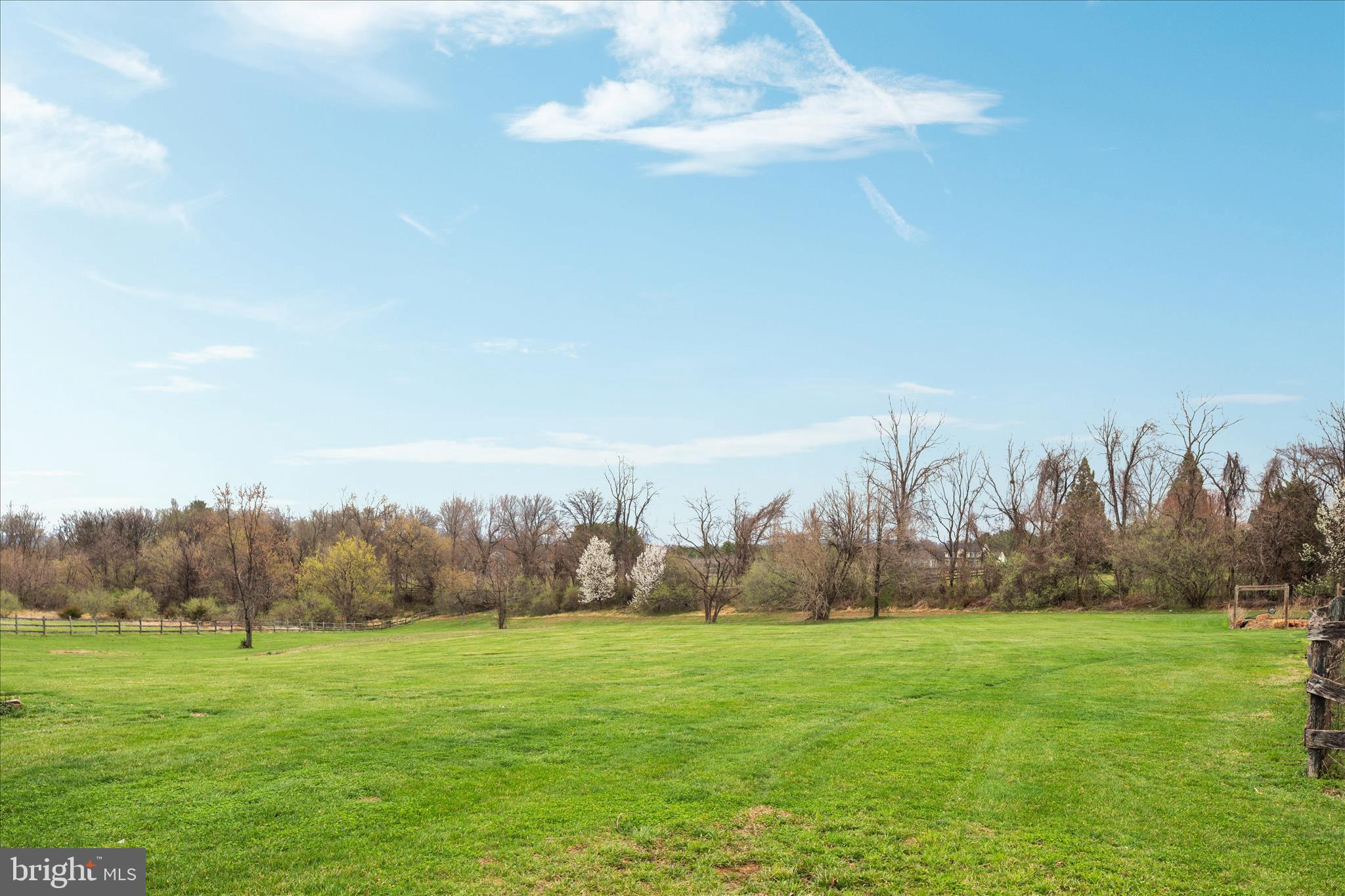 BOLINGTON ROAD - Residential