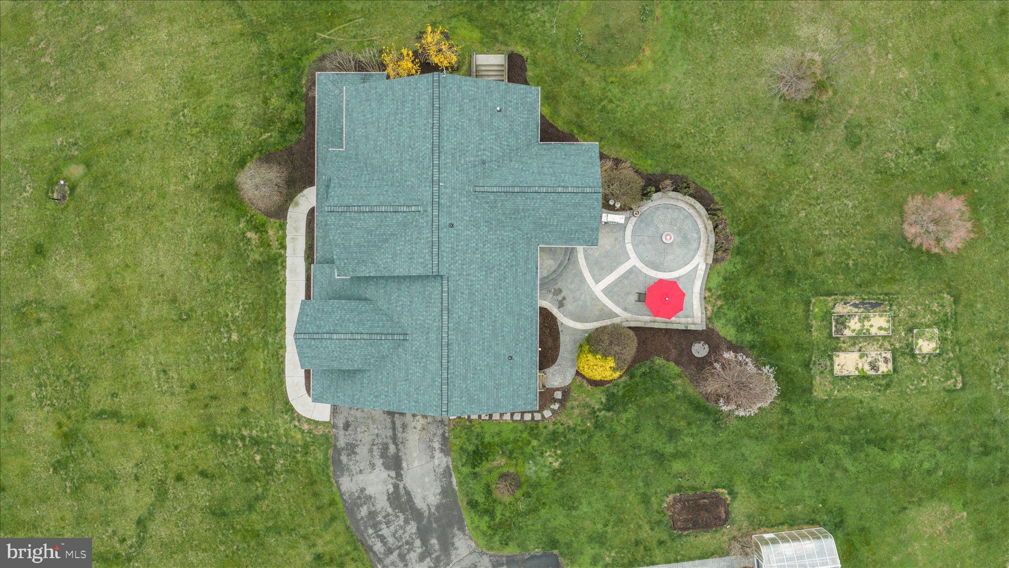 BOLINGTON ROAD - Residential