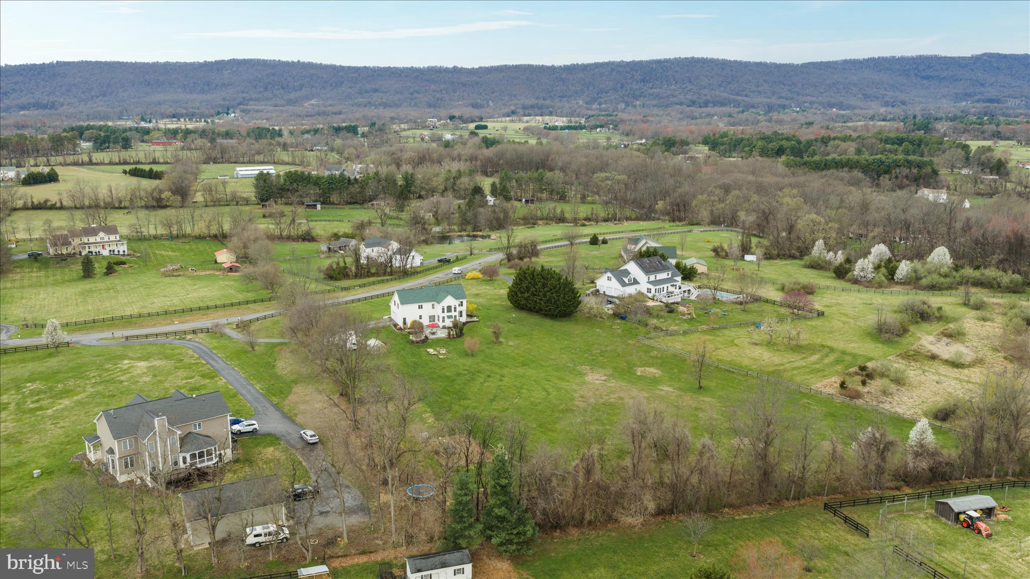 BOLINGTON ROAD - Residential