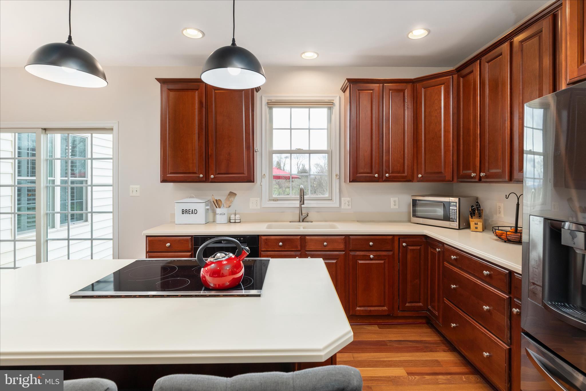 BOLINGTON ROAD - Residential