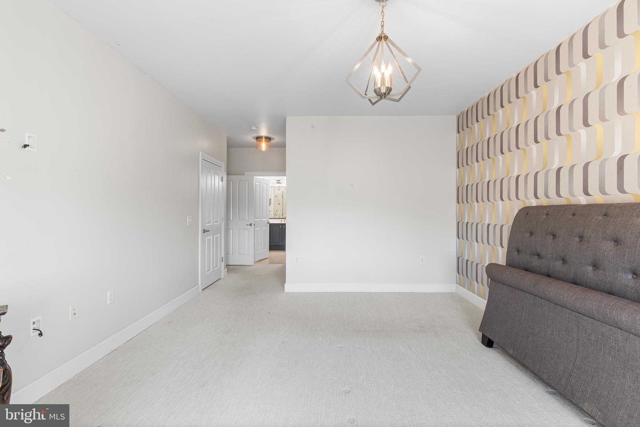 TERRAZZA NEWTOWN SQR - Residential