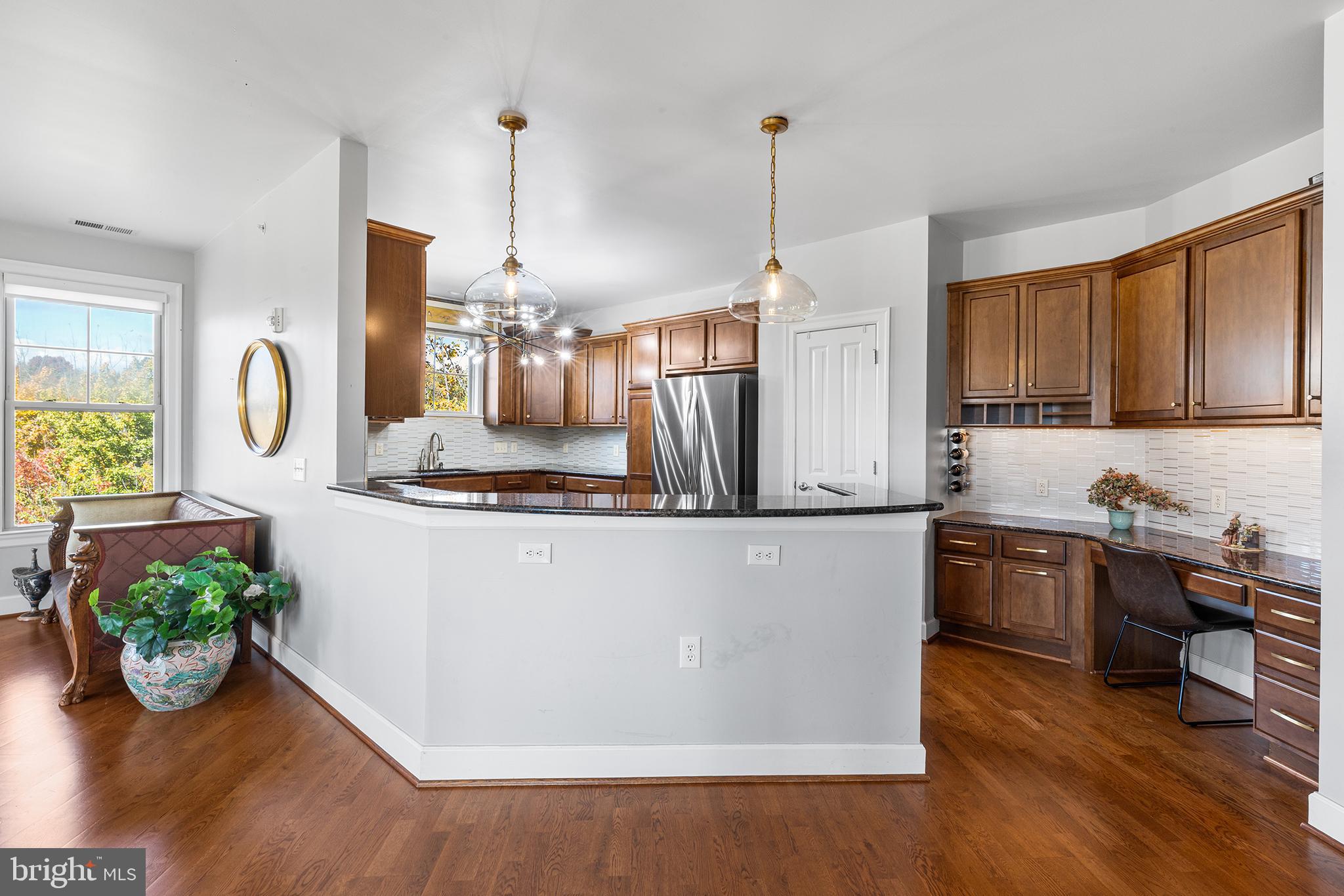 TERRAZZA NEWTOWN SQR - Residential