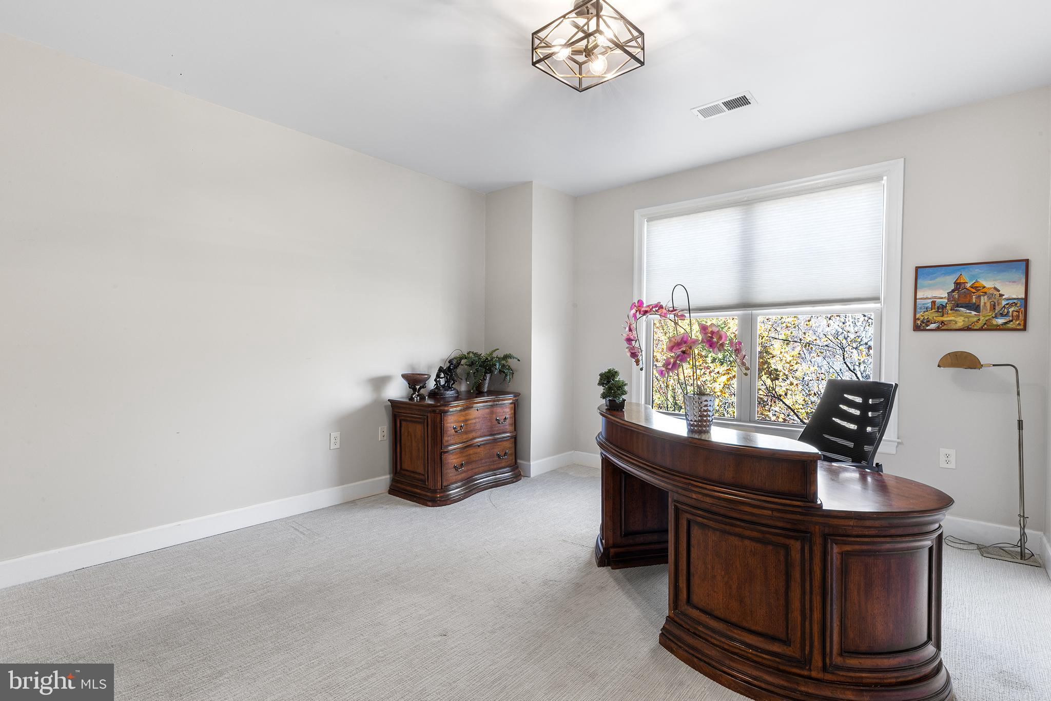 TERRAZZA NEWTOWN SQR - Residential