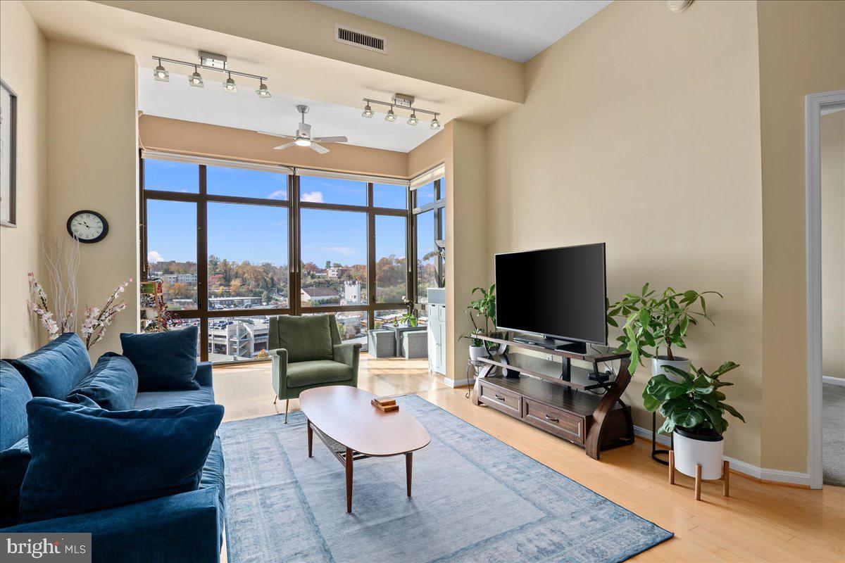 2720 S ARLINGTON MILL DRIVE 1107