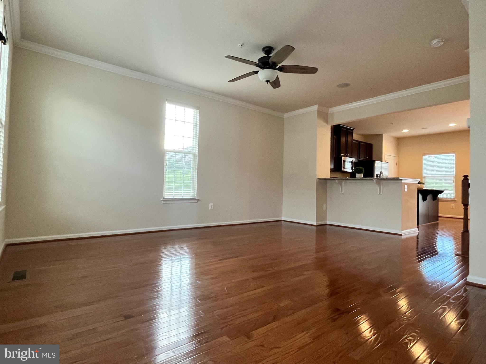 DORCHESTER WOODS - Residential Lease