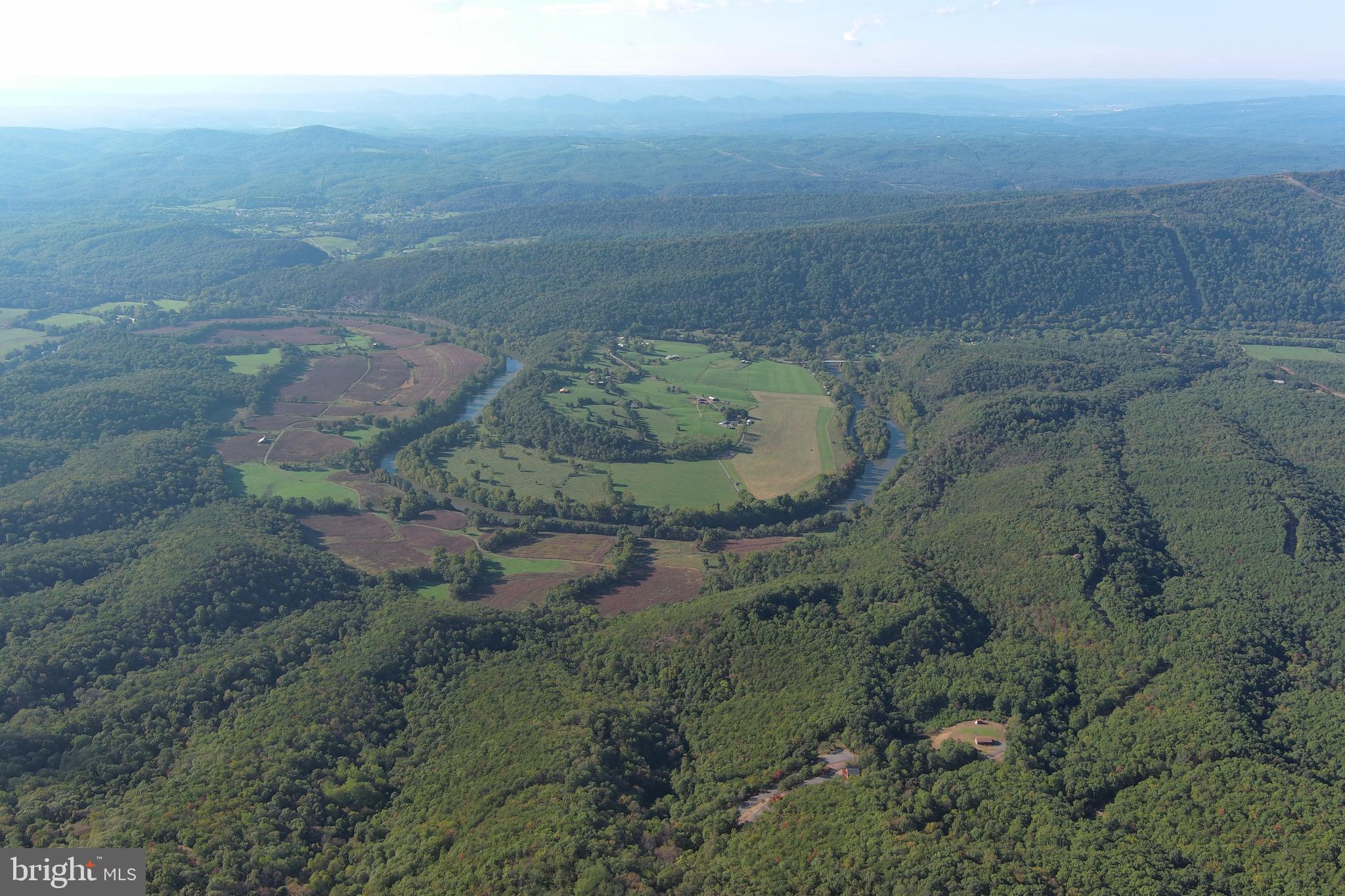 SHADOW KNOLLS - Residential